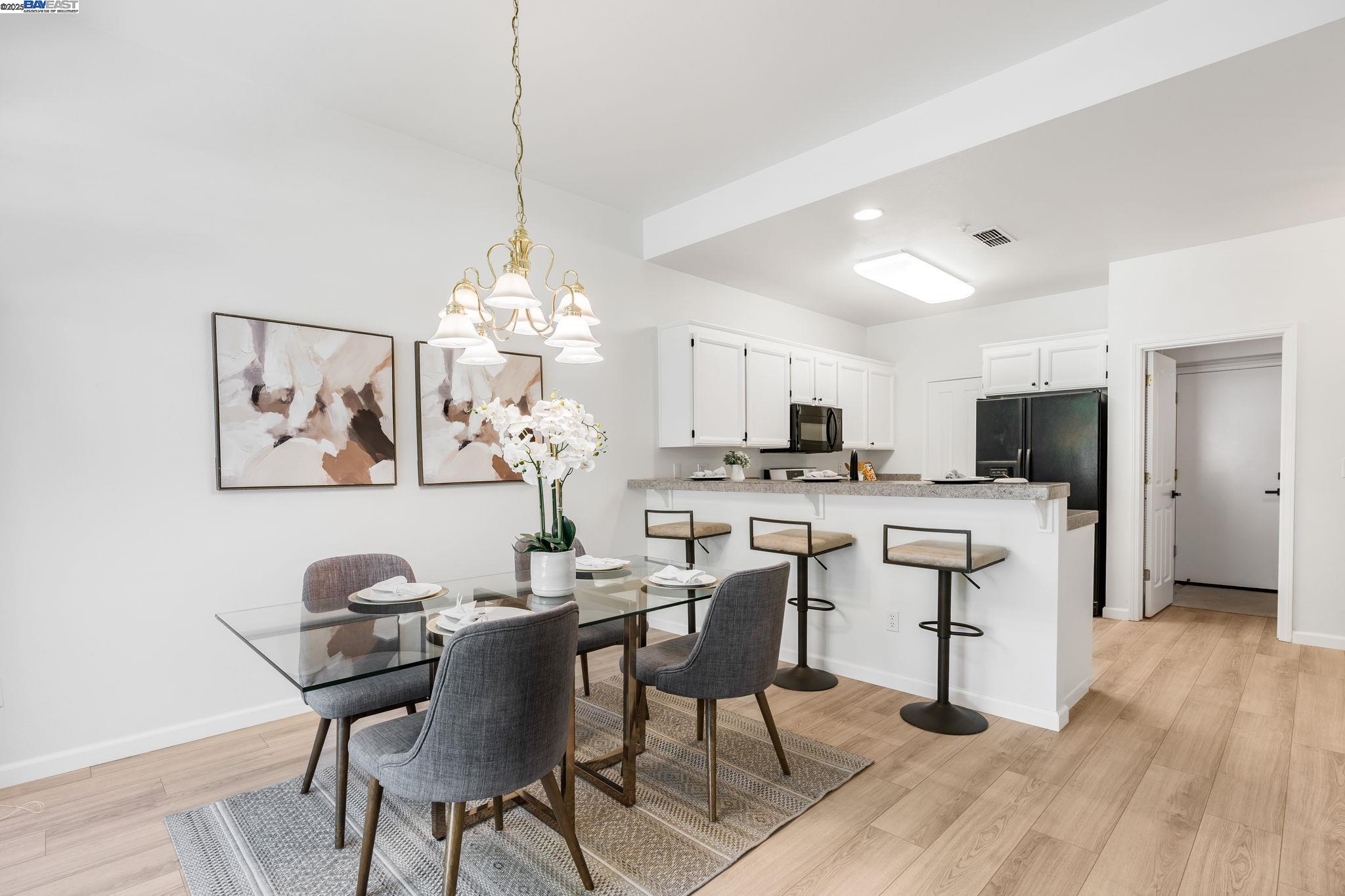 Detail Gallery Image 11 of 37 For 4120 Lucca Ct, Pleasanton,  CA 94588 - 3 Beds | 2/1 Baths