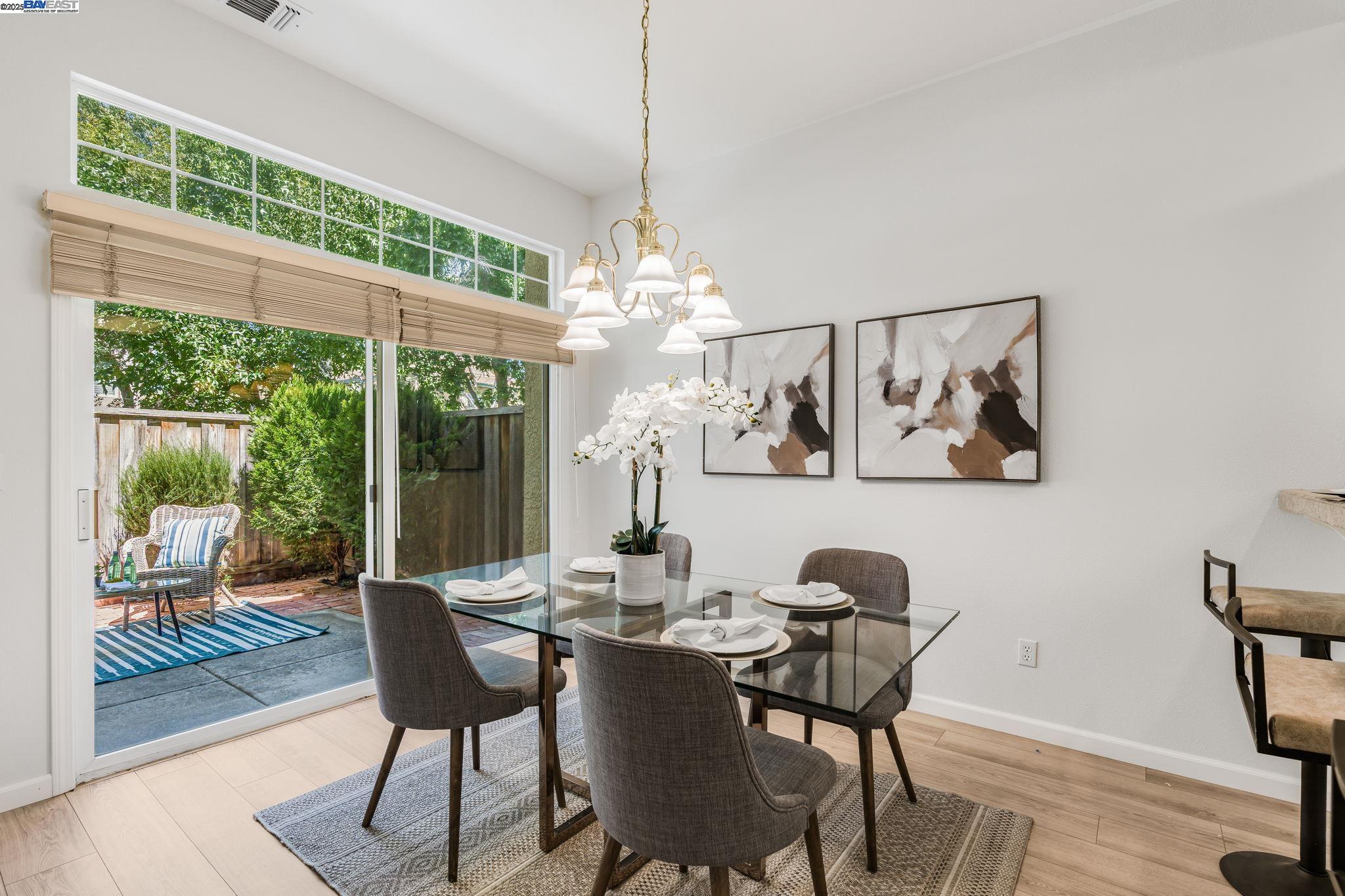 Detail Gallery Image 12 of 37 For 4120 Lucca Ct, Pleasanton,  CA 94588 - 3 Beds | 2/1 Baths