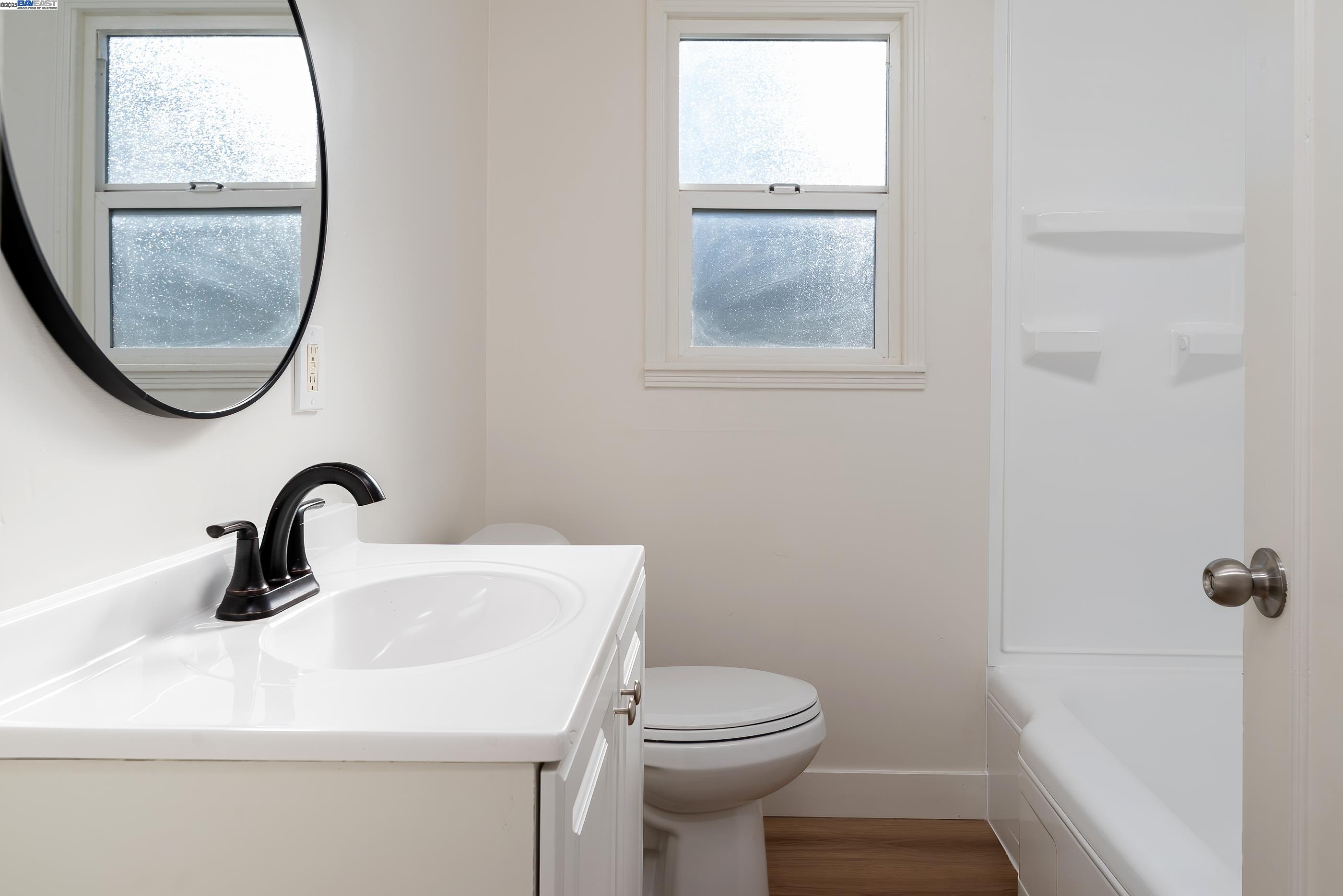 Detail Gallery Image 16 of 33 For 466 Lupine Way, Hayward,  CA 94541 - 2 Beds | 1 Baths
