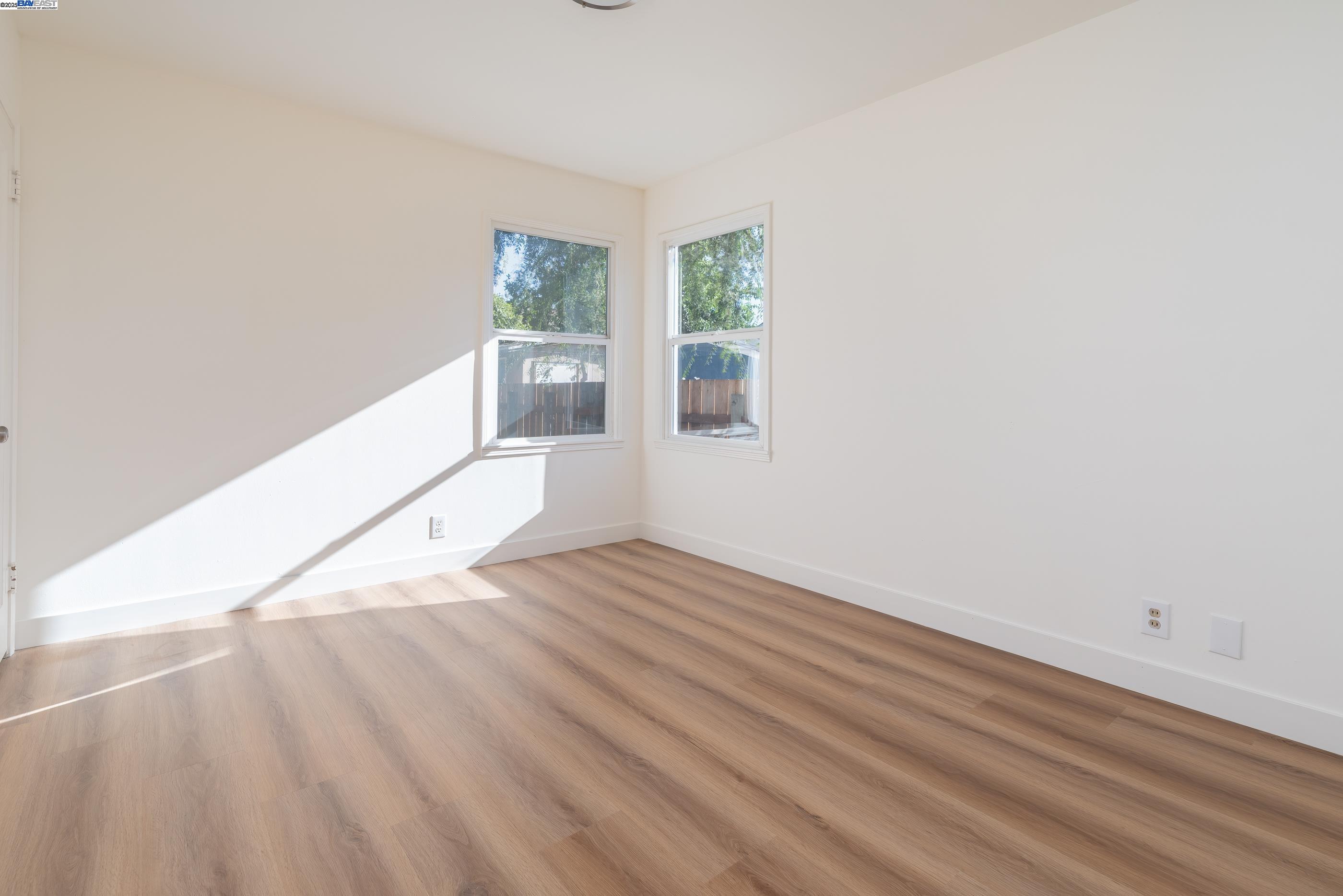 Detail Gallery Image 18 of 33 For 466 Lupine Way, Hayward,  CA 94541 - 2 Beds | 1 Baths