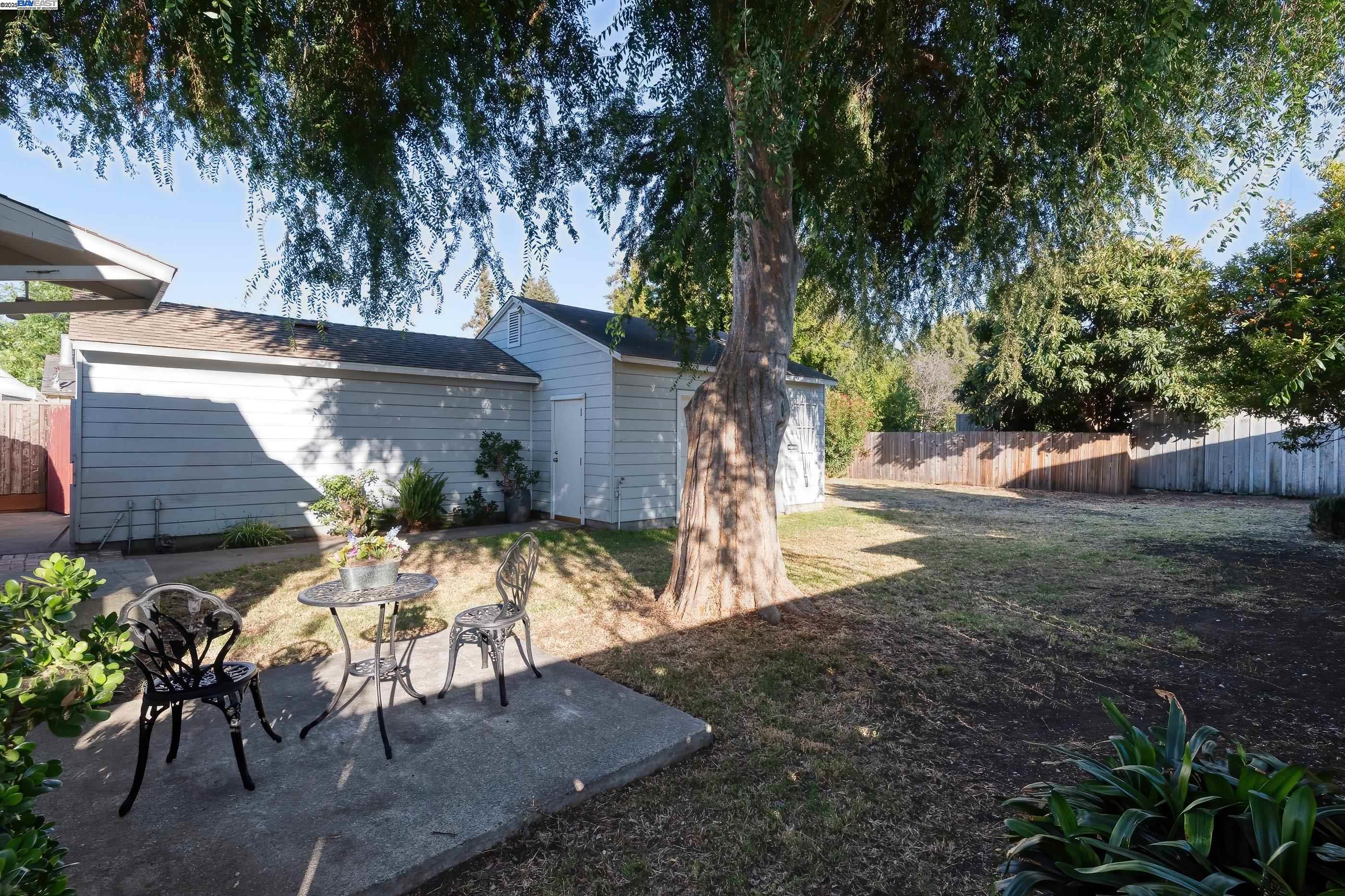 Detail Gallery Image 21 of 33 For 466 Lupine Way, Hayward,  CA 94541 - 2 Beds | 1 Baths