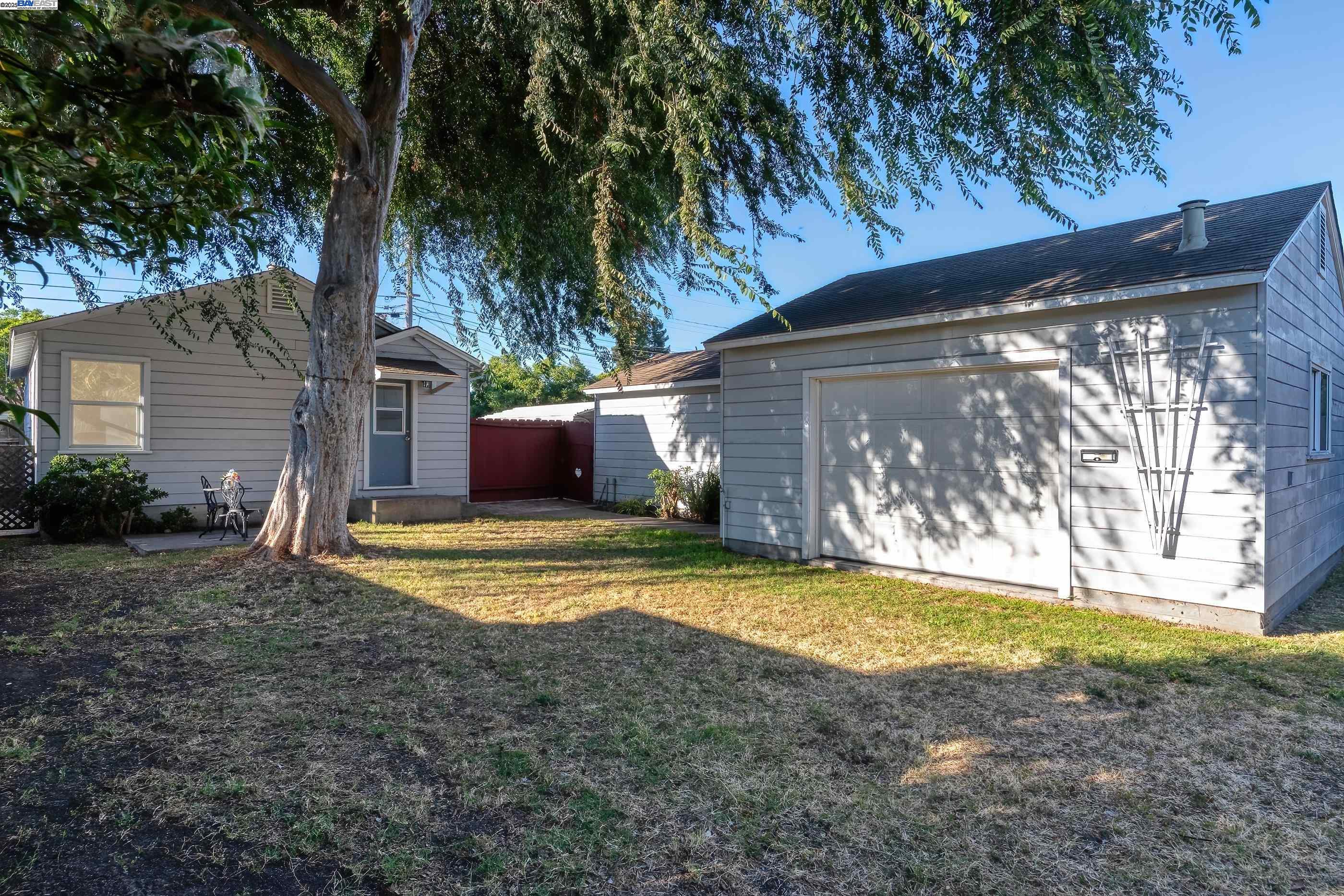 Detail Gallery Image 25 of 33 For 466 Lupine Way, Hayward,  CA 94541 - 2 Beds | 1 Baths