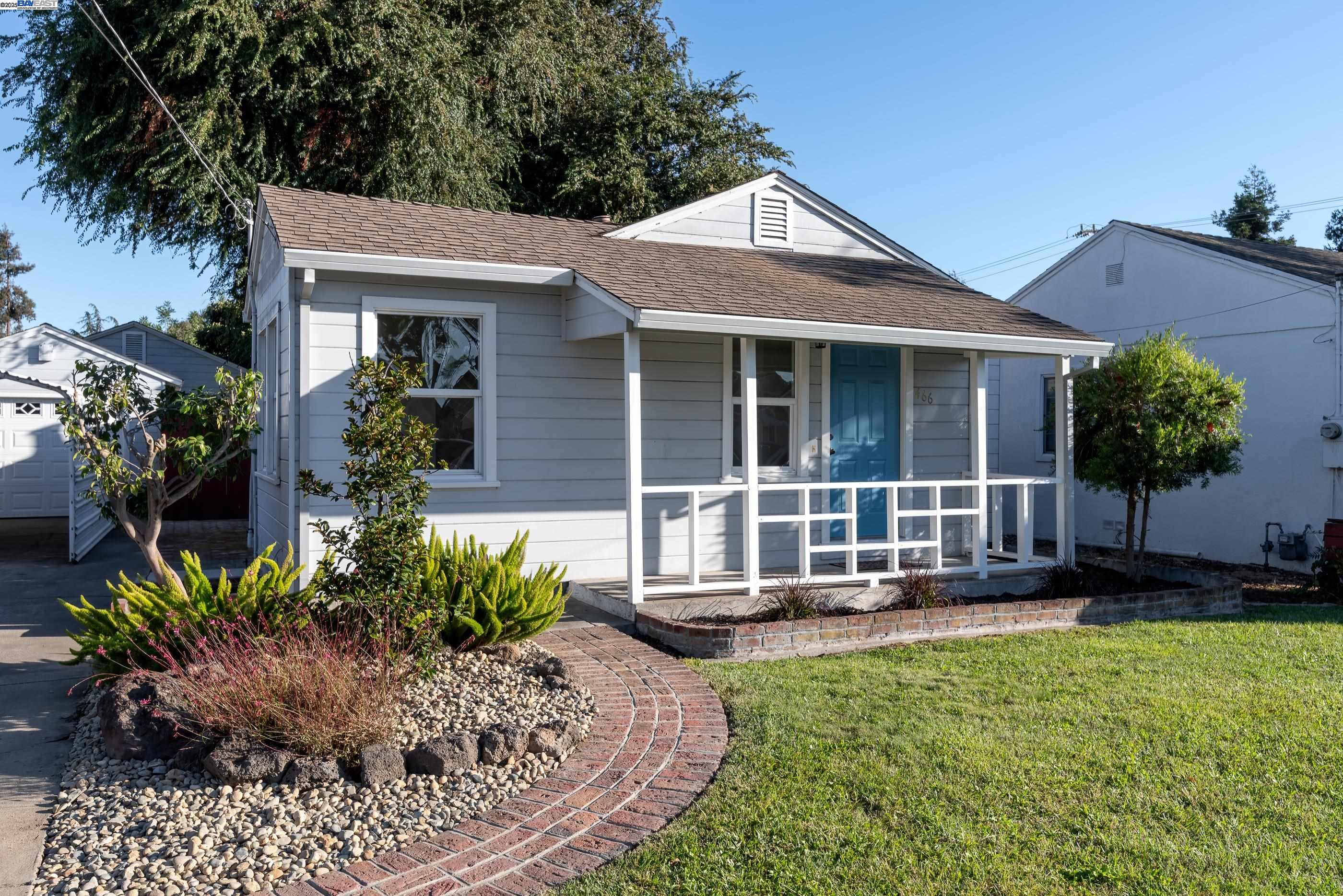 Detail Gallery Image 33 of 33 For 466 Lupine Way, Hayward,  CA 94541 - 2 Beds | 1 Baths