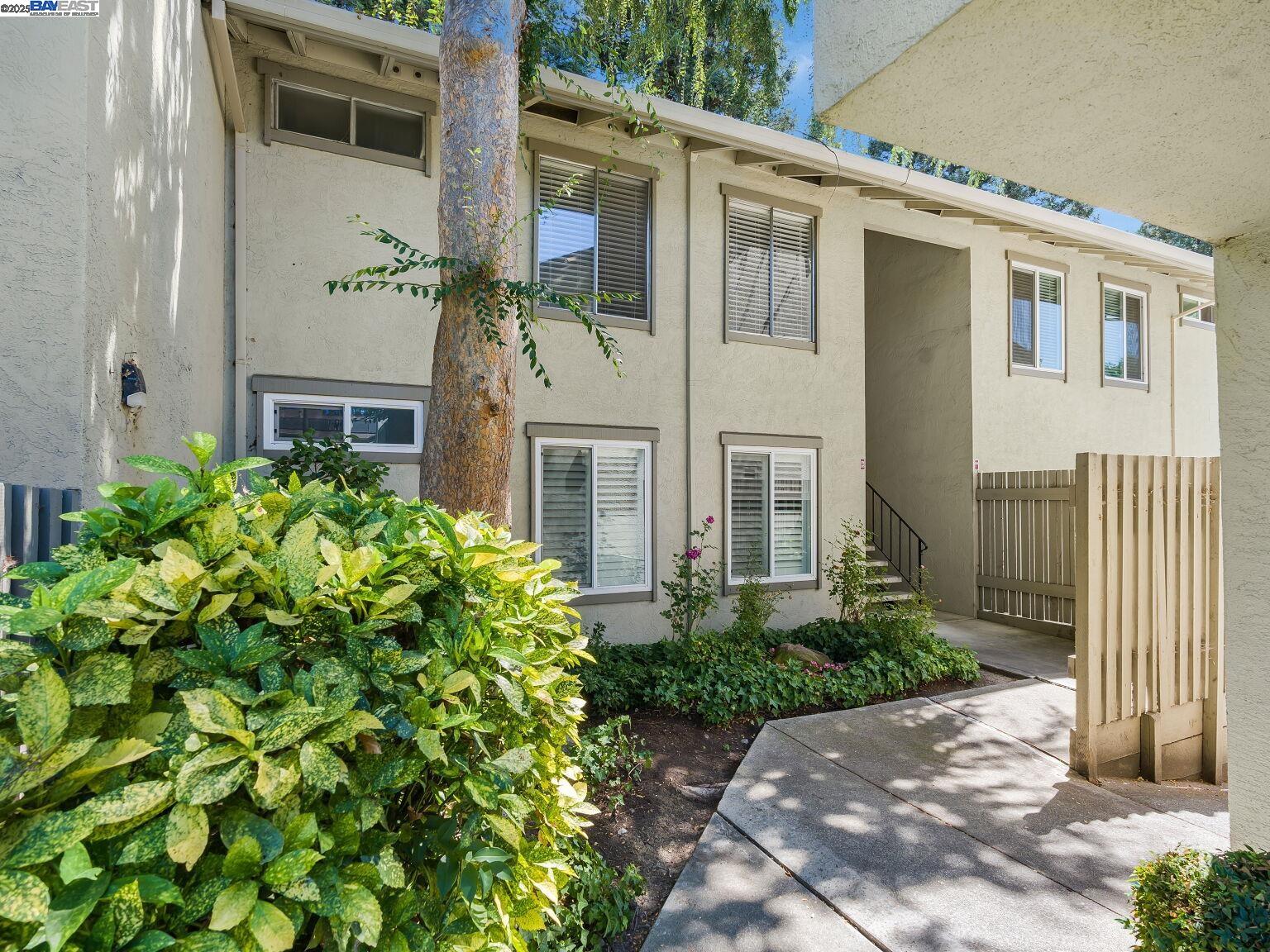 Detail Gallery Image 10 of 60 For 1241 Homestead Ave #206,  Walnut Creek,  CA 94598 - 1 Beds | 1 Baths