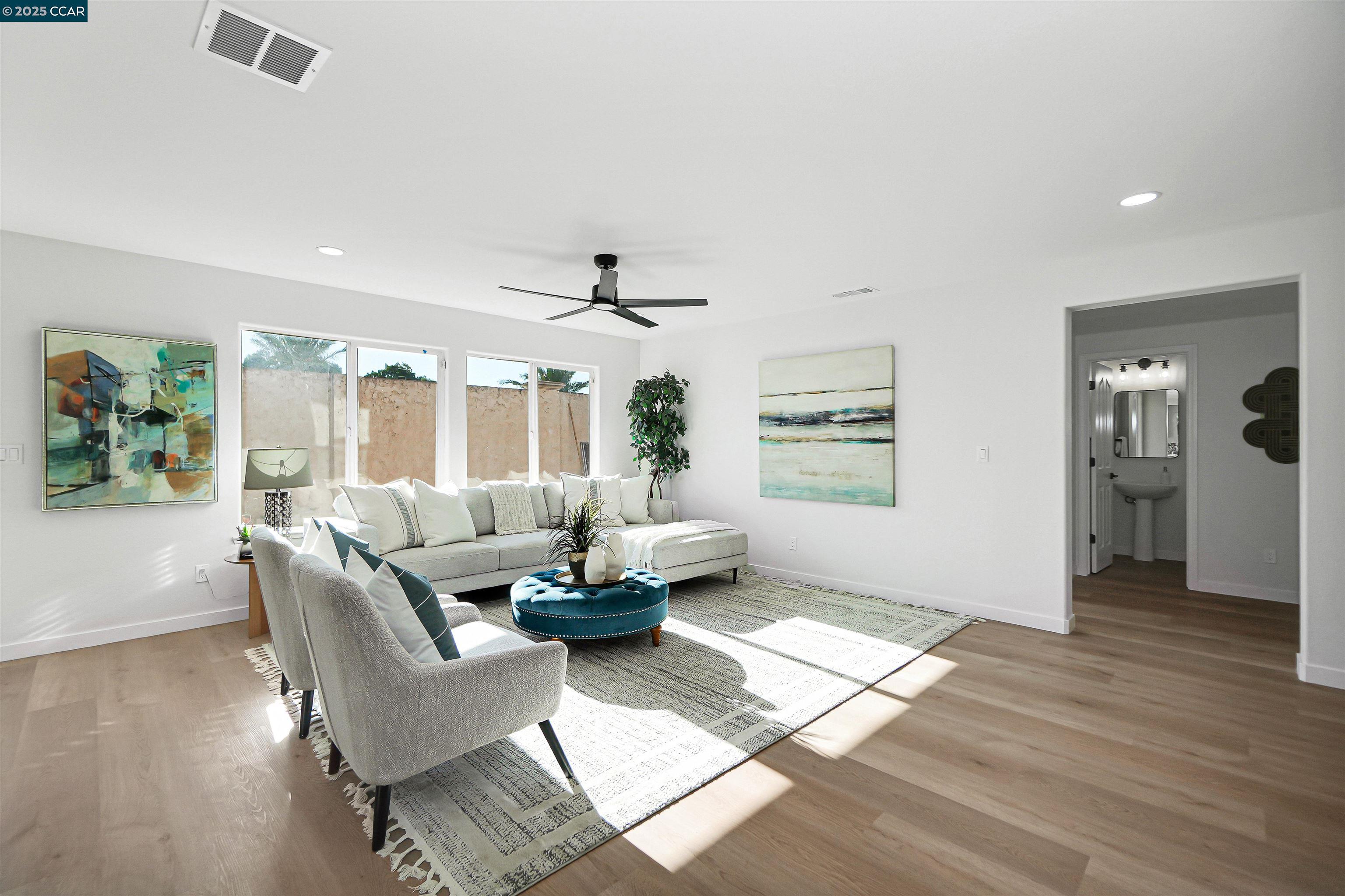 Detail Gallery Image 13 of 48 For 250 Craftsman Ct, Lathrop,  CA 95330 - 4 Beds | 2 Baths