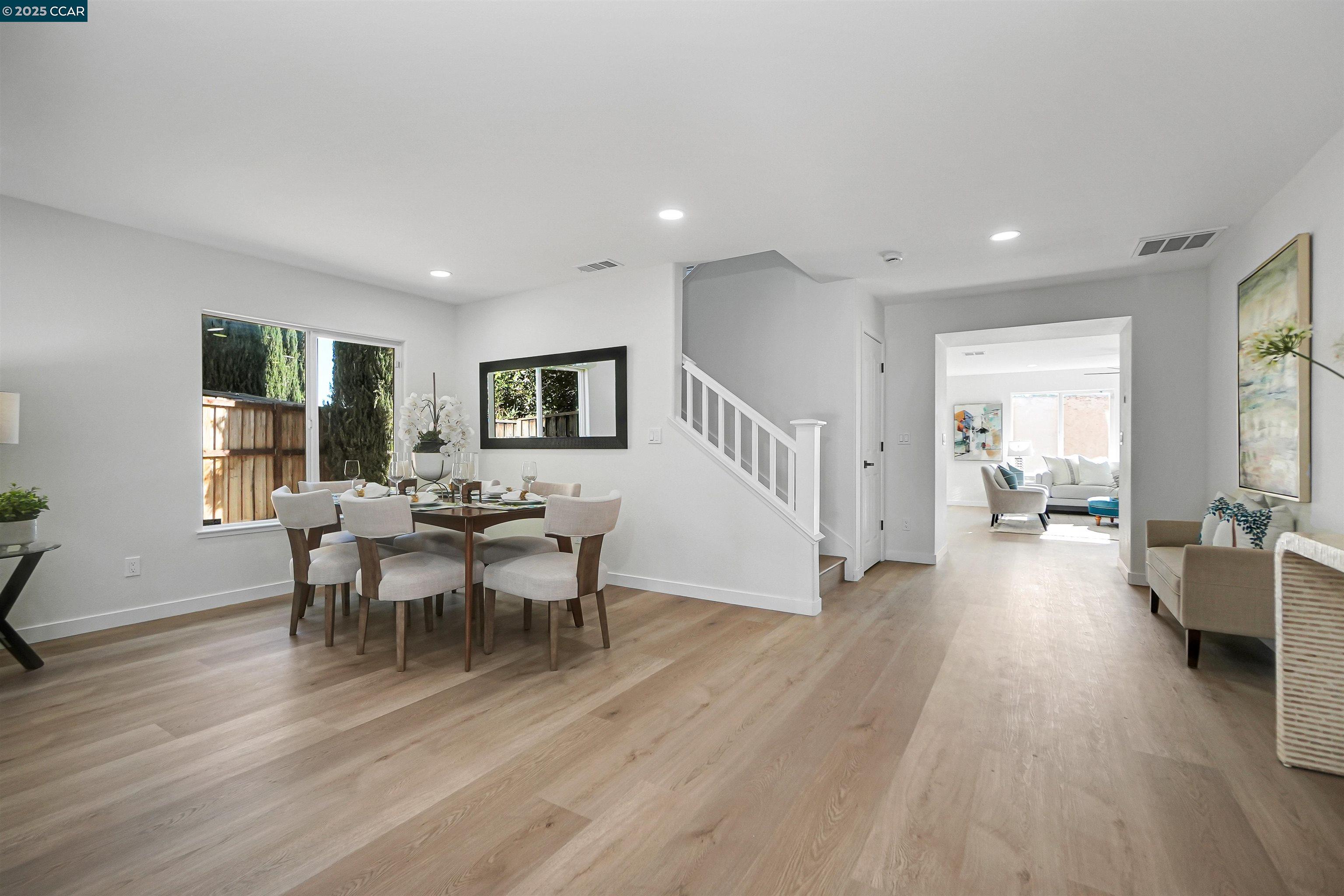 Detail Gallery Image 6 of 48 For 250 Craftsman Ct, Lathrop,  CA 95330 - 4 Beds | 2 Baths