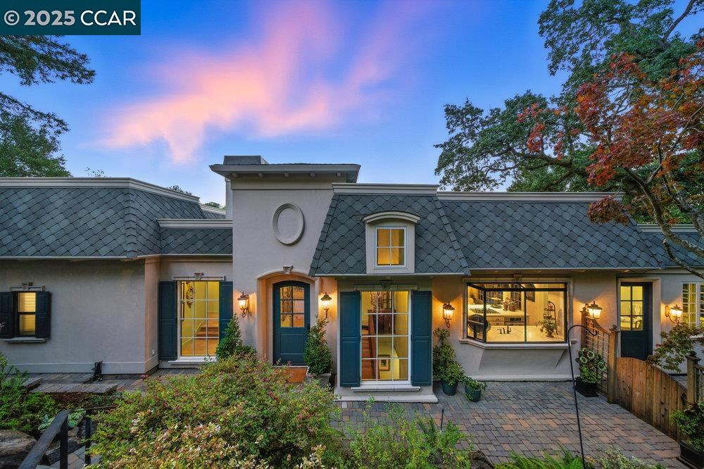 Detail Gallery Image 1 of 60 For 164 Camino Don Miguel, Orinda,  CA 94563 - 4 Beds | 3/1 Baths