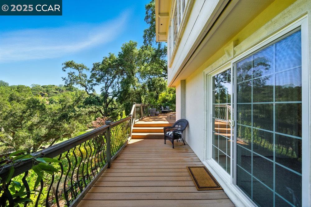 Detail Gallery Image 44 of 60 For 164 Camino Don Miguel, Orinda,  CA 94563 - 4 Beds | 3/1 Baths