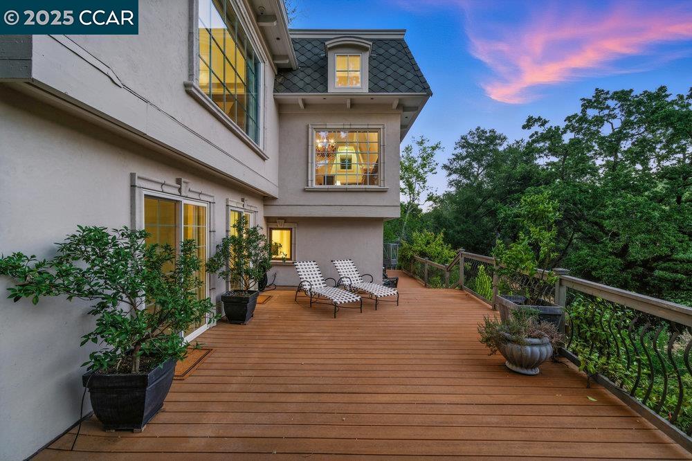 Detail Gallery Image 54 of 60 For 164 Camino Don Miguel, Orinda,  CA 94563 - 4 Beds | 3/1 Baths