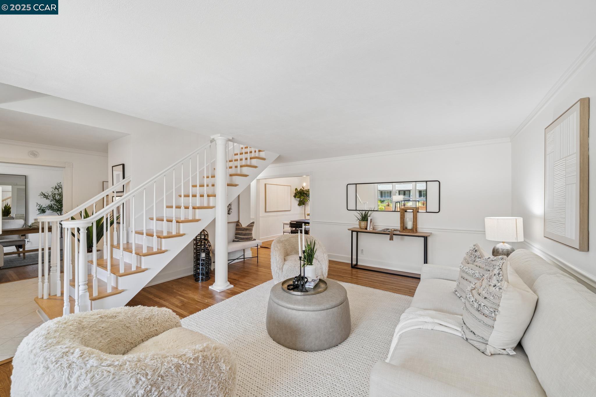 Detail Gallery Image 11 of 54 For 906 Hastings Dr, Concord,  CA 94518 - 5 Beds | 2 Baths
