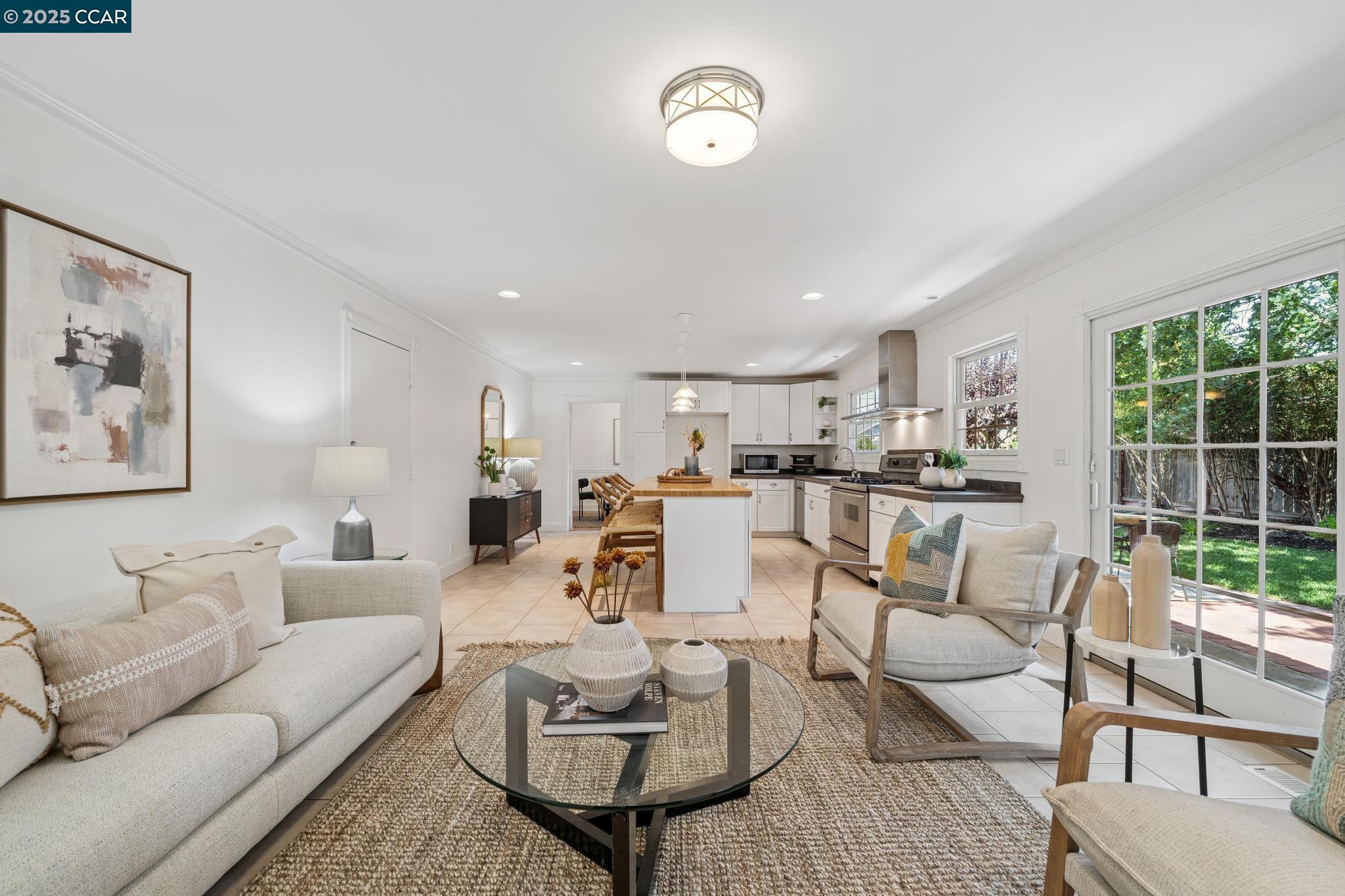 Detail Gallery Image 22 of 54 For 906 Hastings Dr, Concord,  CA 94518 - 5 Beds | 2 Baths