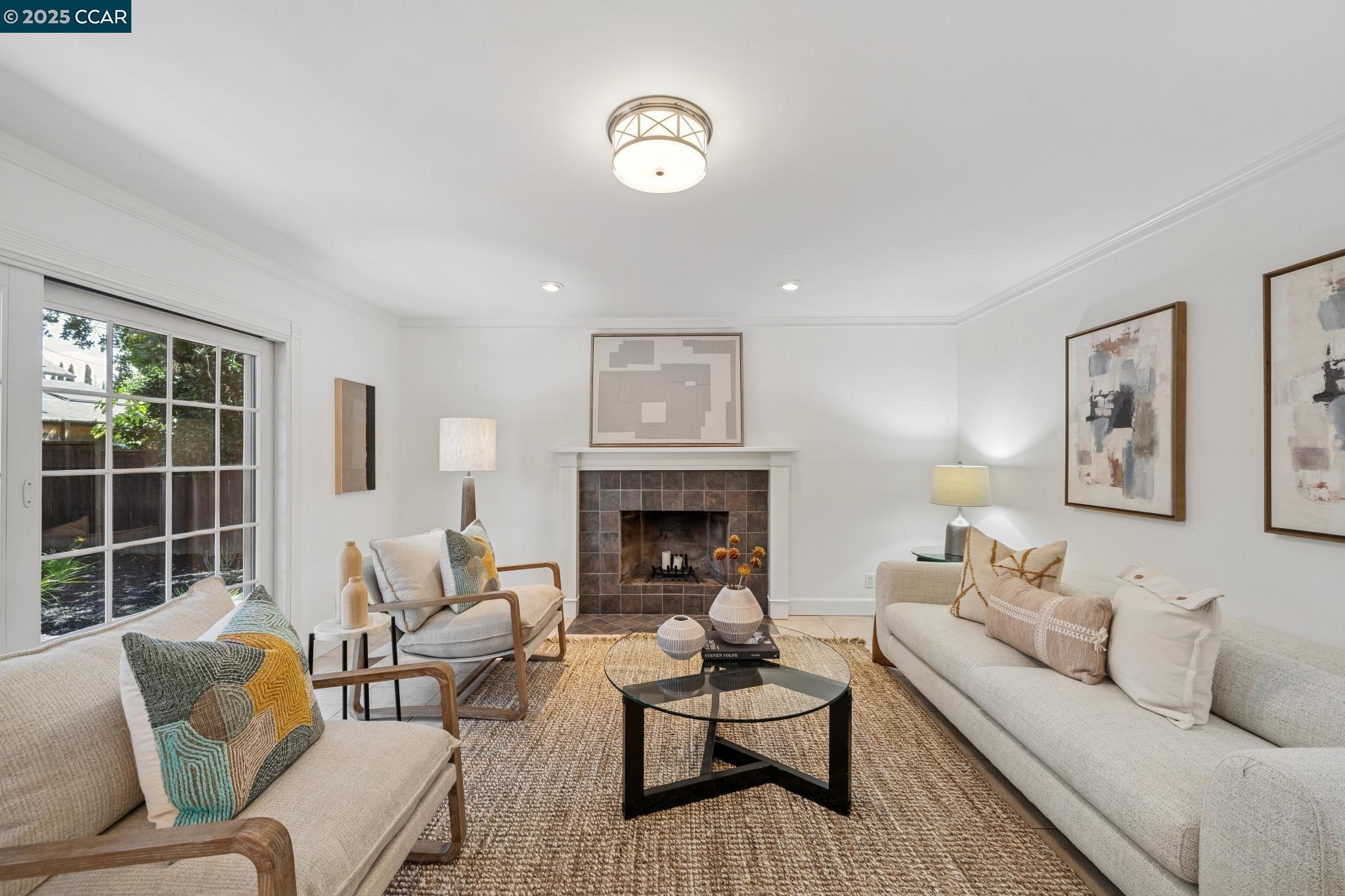 Detail Gallery Image 25 of 54 For 906 Hastings Dr, Concord,  CA 94518 - 5 Beds | 2 Baths