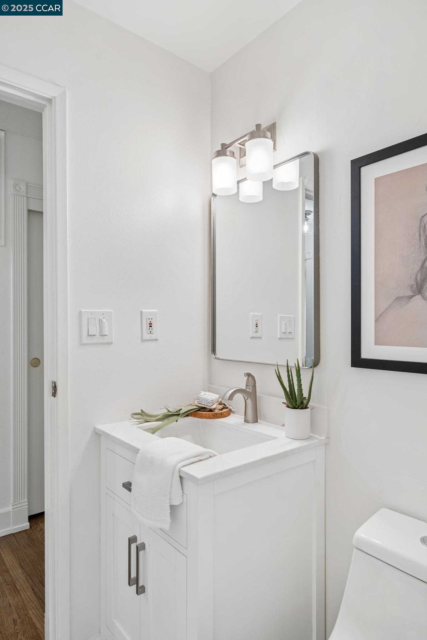 Detail Gallery Image 32 of 54 For 906 Hastings Dr, Concord,  CA 94518 - 5 Beds | 2 Baths