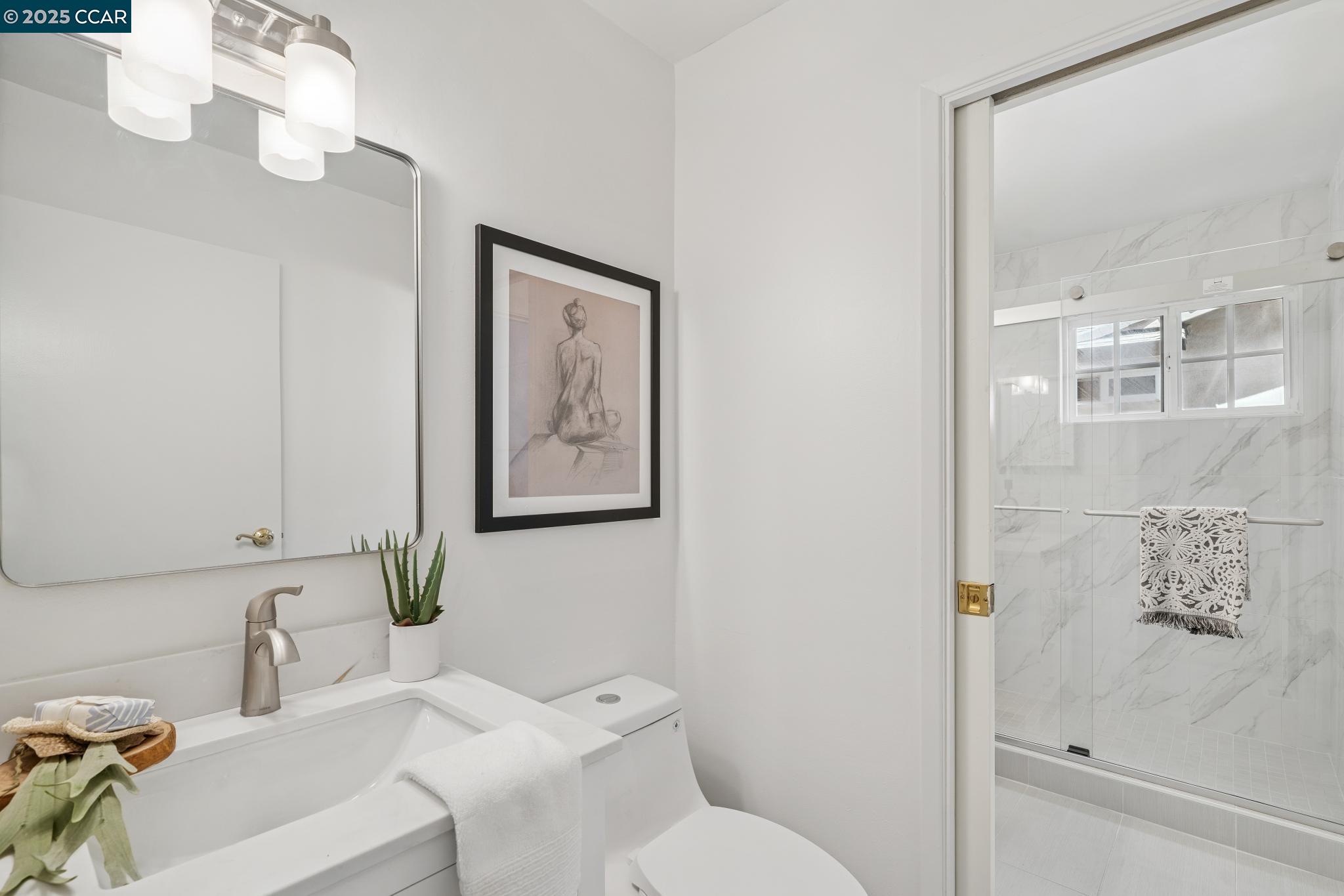 Detail Gallery Image 34 of 54 For 906 Hastings Dr, Concord,  CA 94518 - 5 Beds | 2 Baths