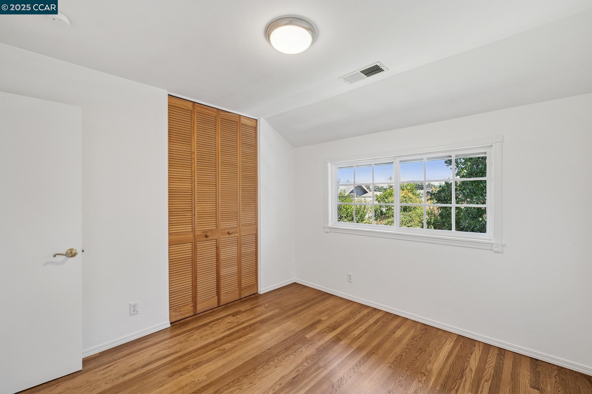 Detail Gallery Image 46 of 54 For 906 Hastings Dr, Concord,  CA 94518 - 5 Beds | 2 Baths