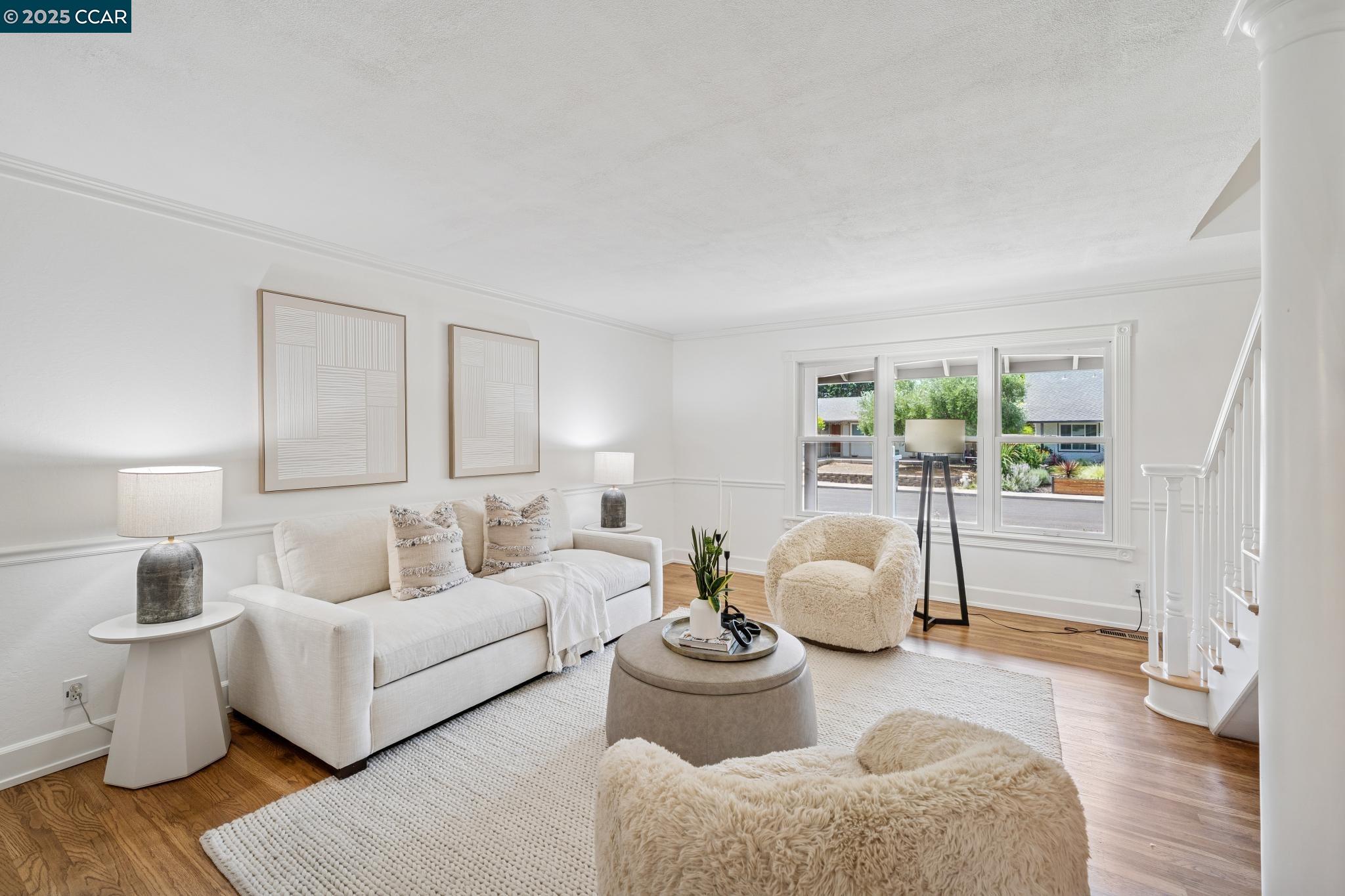 Detail Gallery Image 10 of 54 For 906 Hastings Dr, Concord,  CA 94518 - 5 Beds | 2 Baths