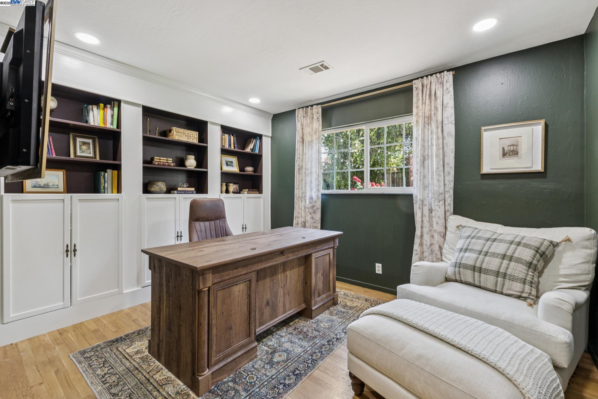 Detail Gallery Image 27 of 58 For 4302 Carter Ct, Concord,  CA 94521 - 3 Beds | 2 Baths