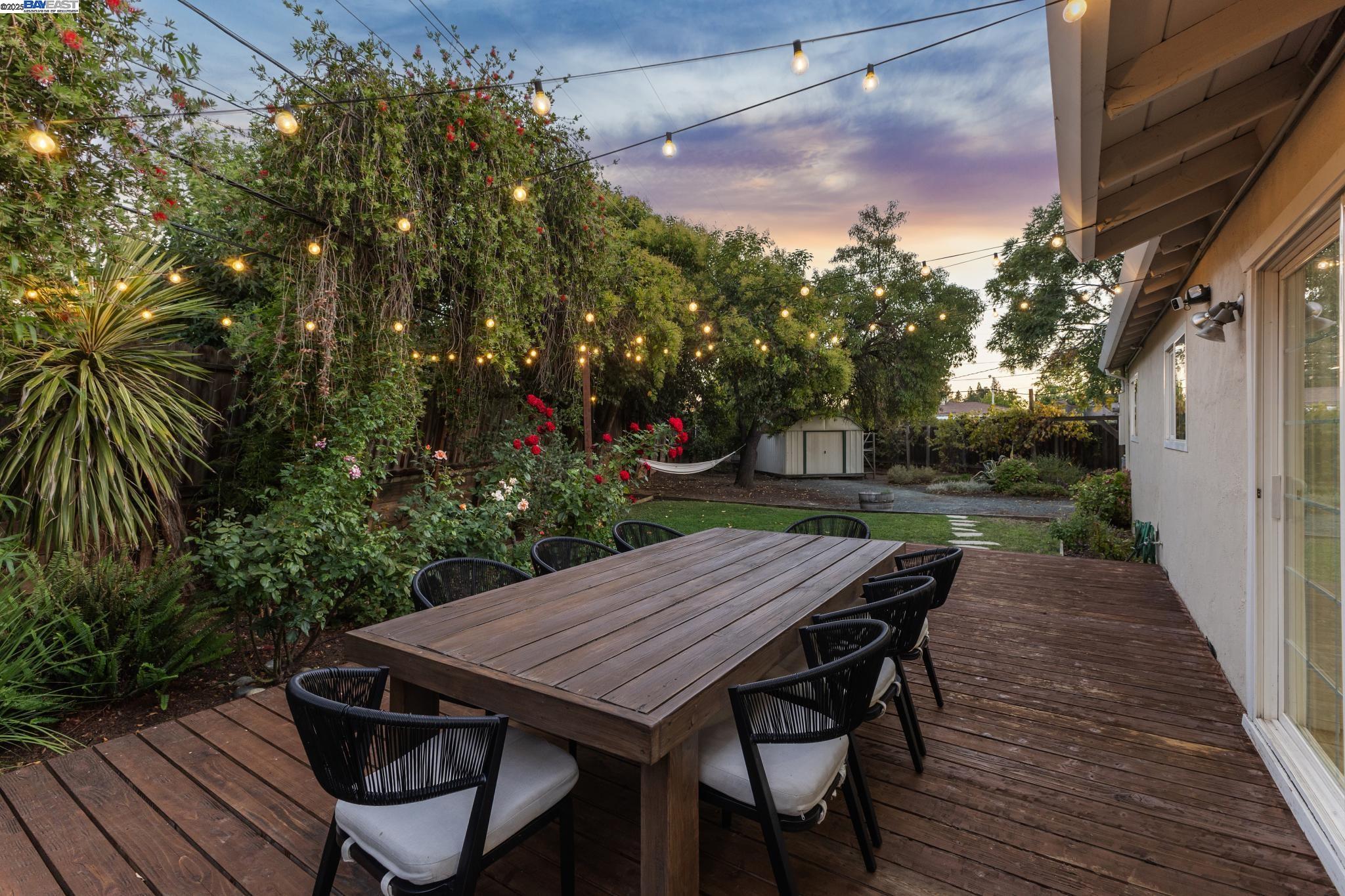 Detail Gallery Image 33 of 58 For 4302 Carter Ct, Concord,  CA 94521 - 3 Beds | 2 Baths