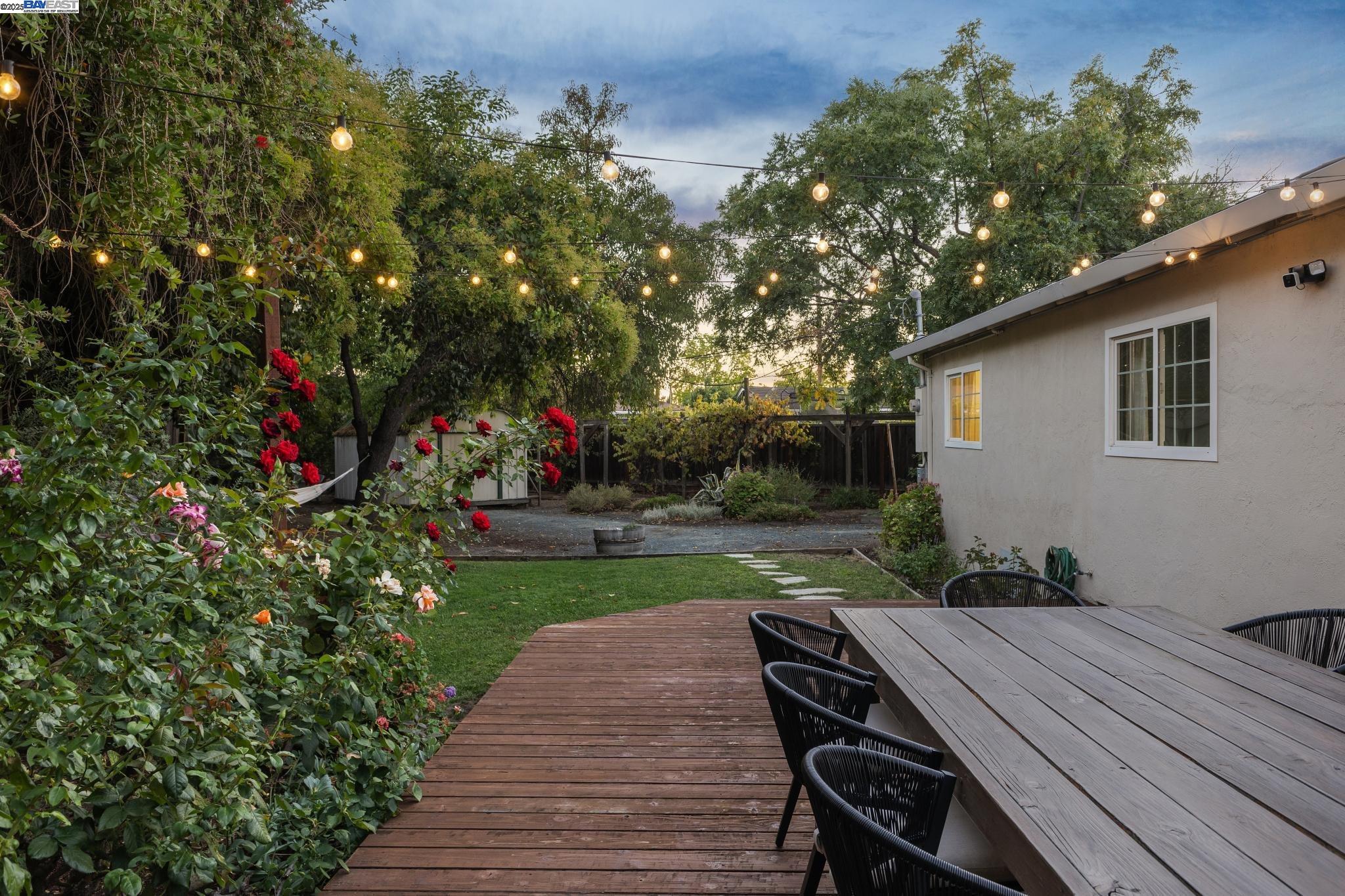 Detail Gallery Image 35 of 58 For 4302 Carter Ct, Concord,  CA 94521 - 3 Beds | 2 Baths