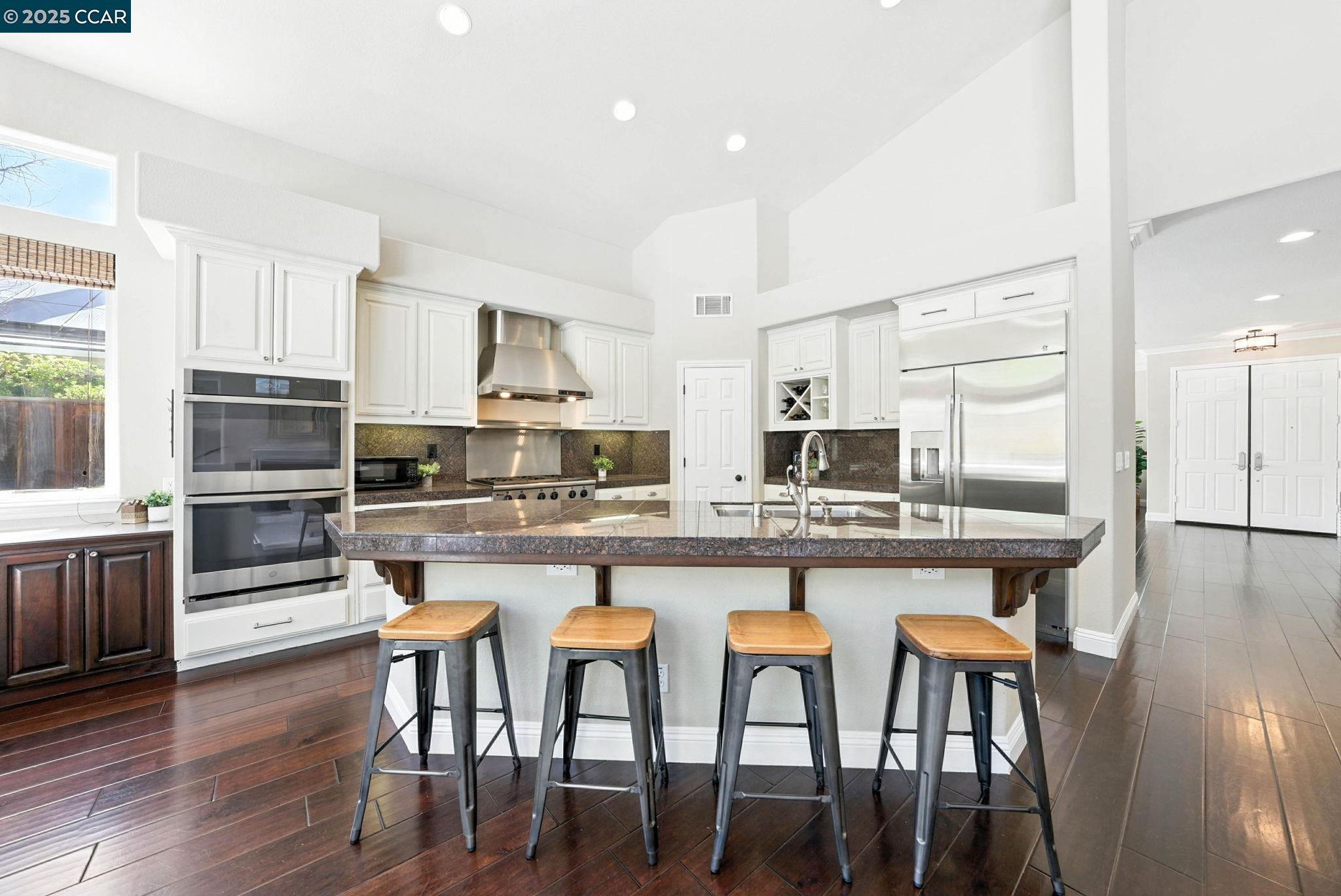 Detail Gallery Image 14 of 60 For 139 Shelterwood Ln, Danville,  CA 94506 - 5 Beds | 3/1 Baths