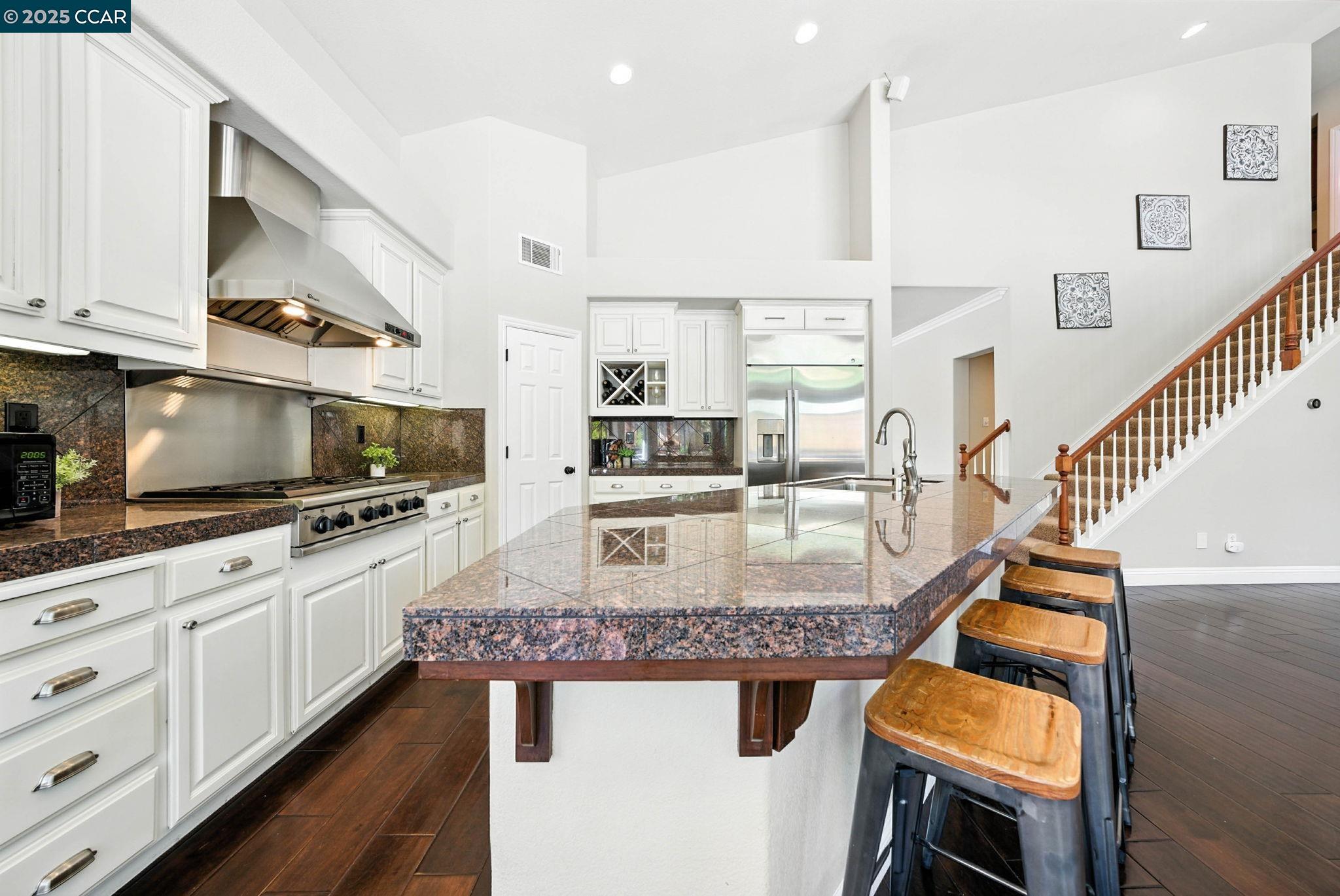Detail Gallery Image 15 of 60 For 139 Shelterwood Ln, Danville,  CA 94506 - 5 Beds | 3/1 Baths