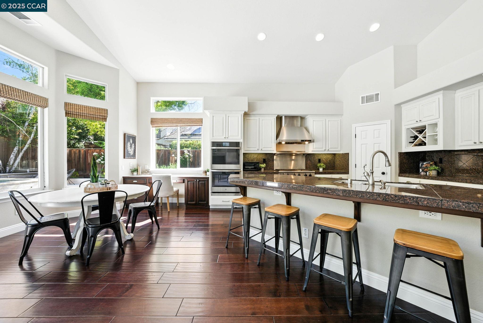 Detail Gallery Image 20 of 60 For 139 Shelterwood Ln, Danville,  CA 94506 - 5 Beds | 3/1 Baths