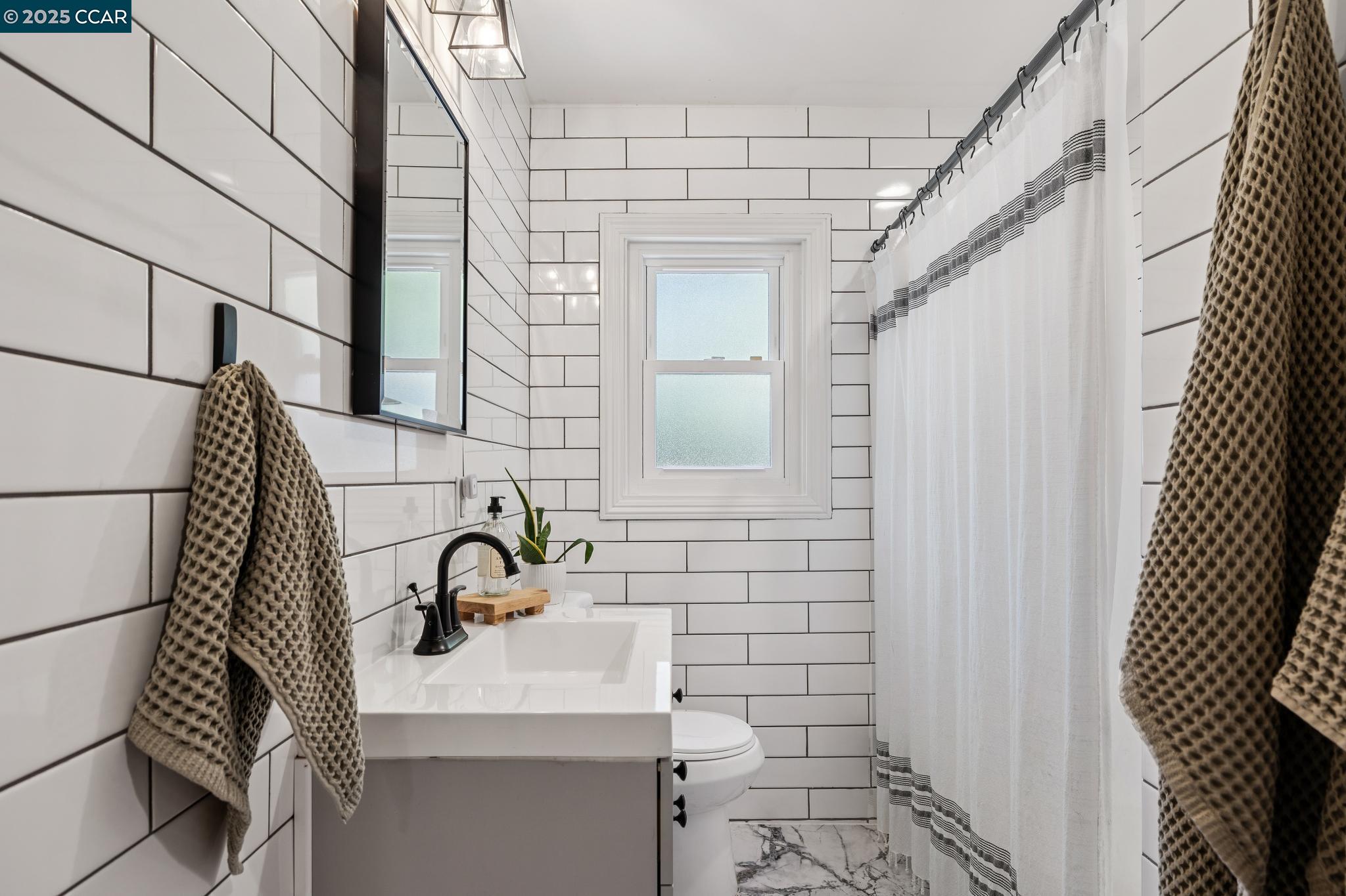 Detail Gallery Image 31 of 38 For 101 Patterson Blvd, Pleasant Hill,  CA 94523 - 3 Beds | 2 Baths