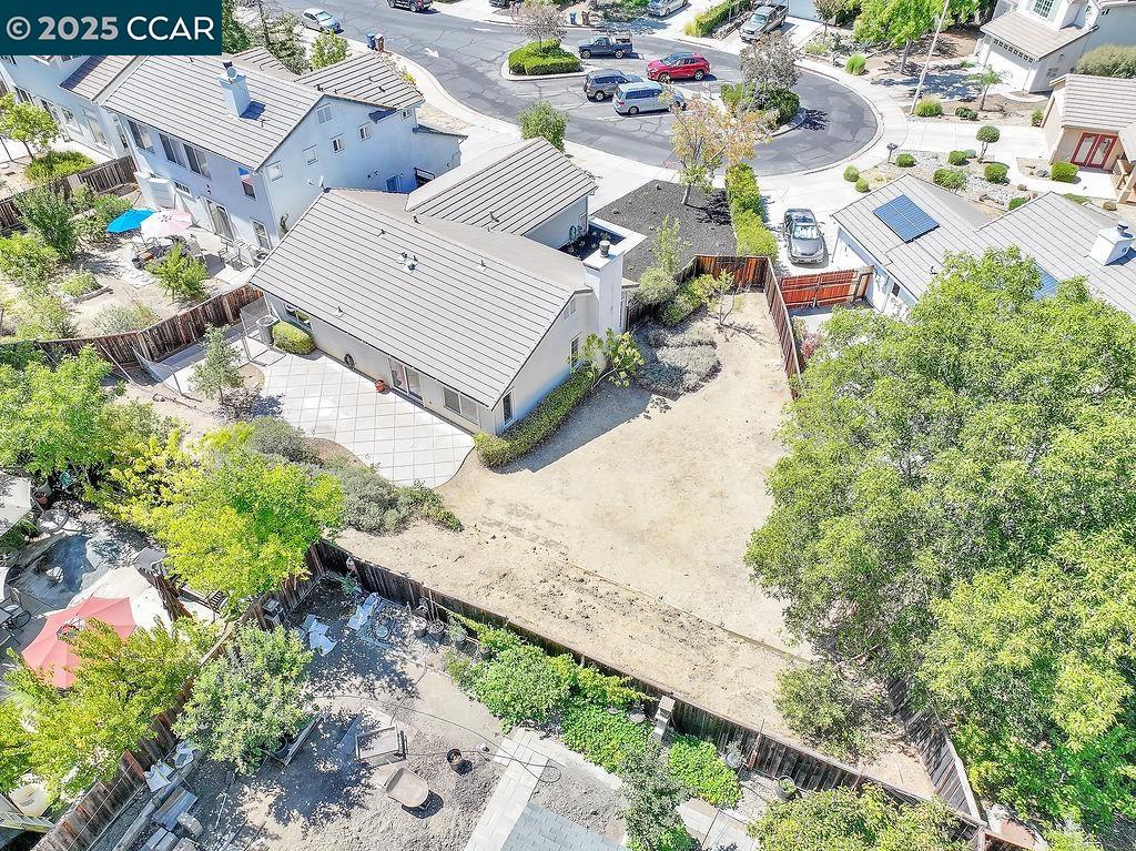Detail Gallery Image 25 of 29 For 1024 Sandstone Ct, Antioch,  CA 94531 - 3 Beds | 2 Baths