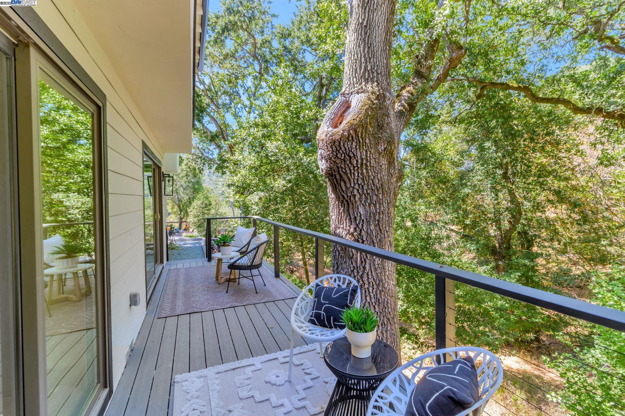 Detail Gallery Image 47 of 60 For 15 Manzanita Terrace, Orinda,  CA 94563 - 5 Beds | 3/1 Baths