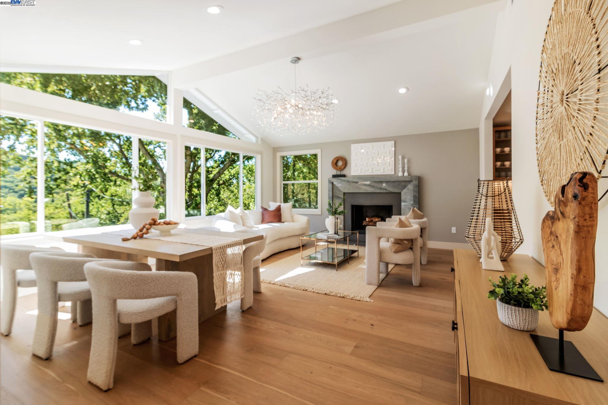 Detail Gallery Image 7 of 60 For 15 Manzanita Terrace, Orinda,  CA 94563 - 5 Beds | 3/1 Baths