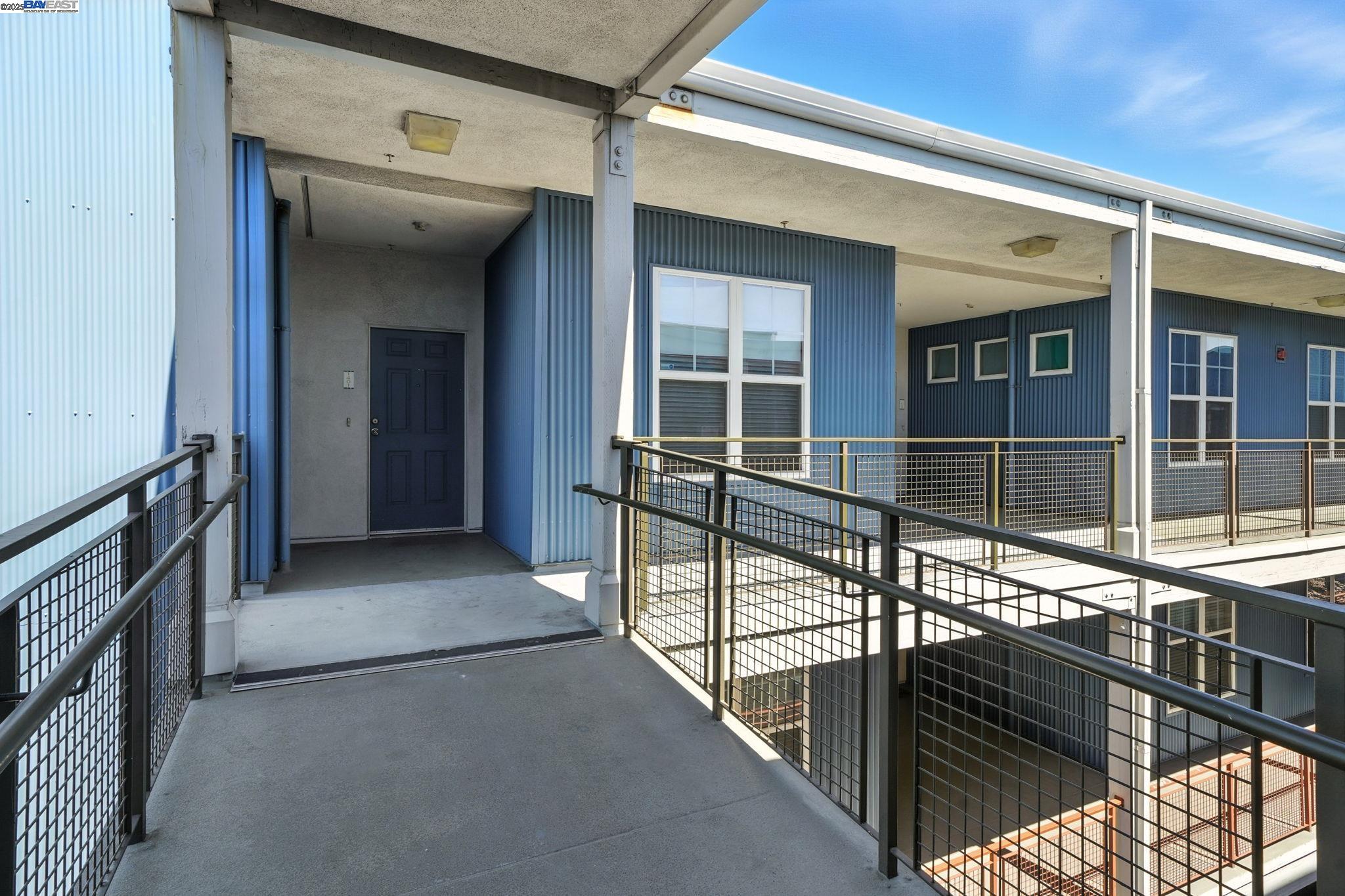Detail Gallery Image 24 of 31 For 1121 40th St #1401,  Emeryville,  CA 94608 - 2 Beds | 2 Baths