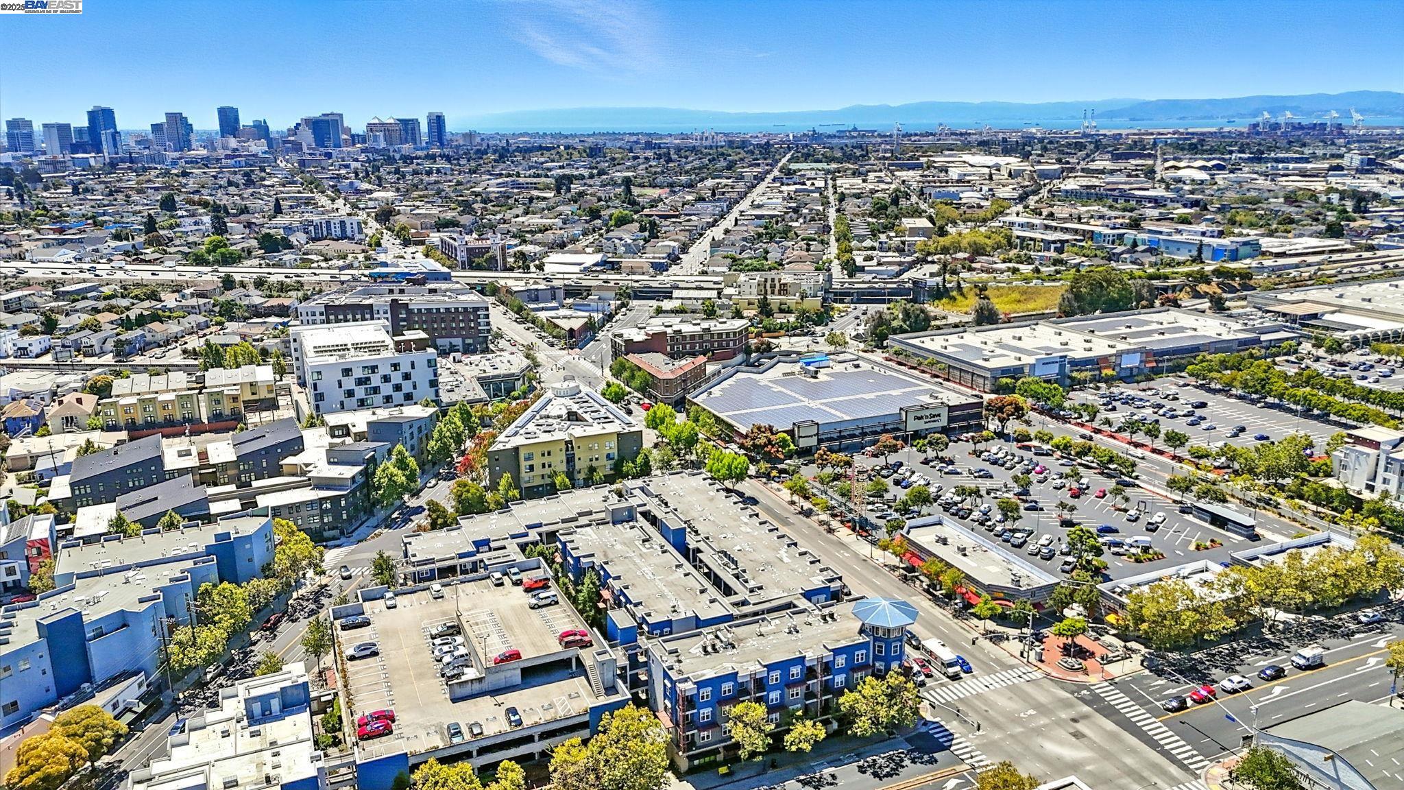 Detail Gallery Image 29 of 31 For 1121 40th St #1401,  Emeryville,  CA 94608 - 2 Beds | 2 Baths