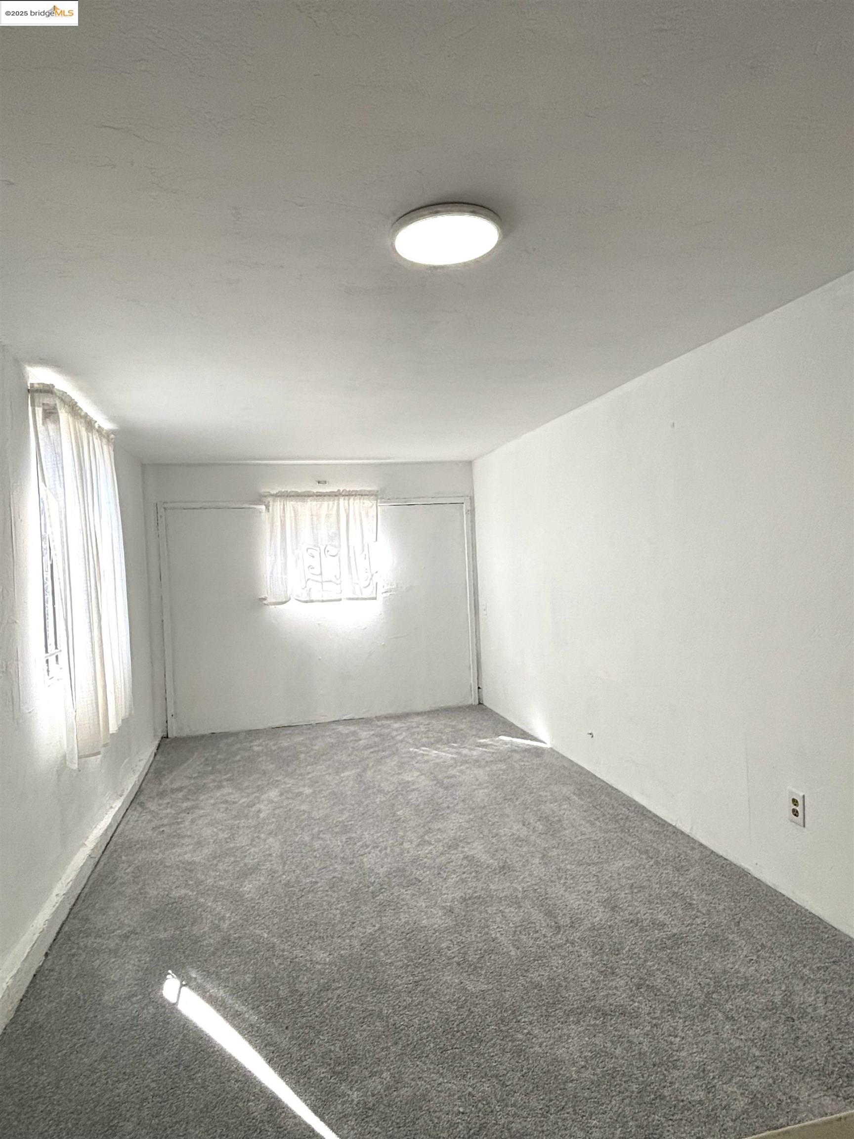 Detail Gallery Image 12 of 15 For 3728 Suter Street, Oakland,  CA 94619 - 2 Beds | 1/1 Baths