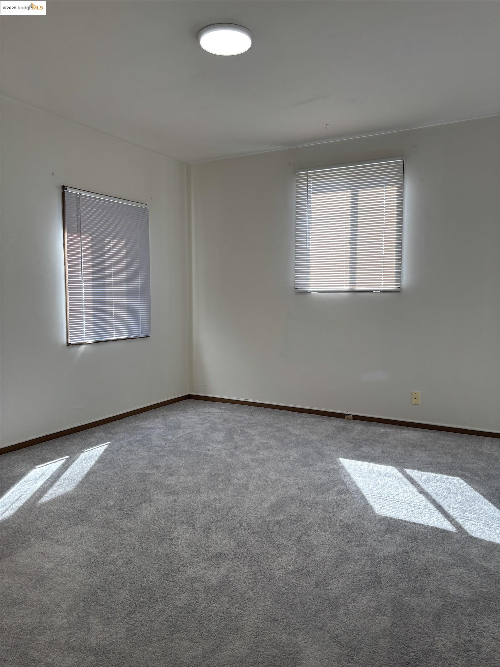 Detail Gallery Image 9 of 15 For 3728 Suter Street, Oakland,  CA 94619 - 2 Beds | 1/1 Baths