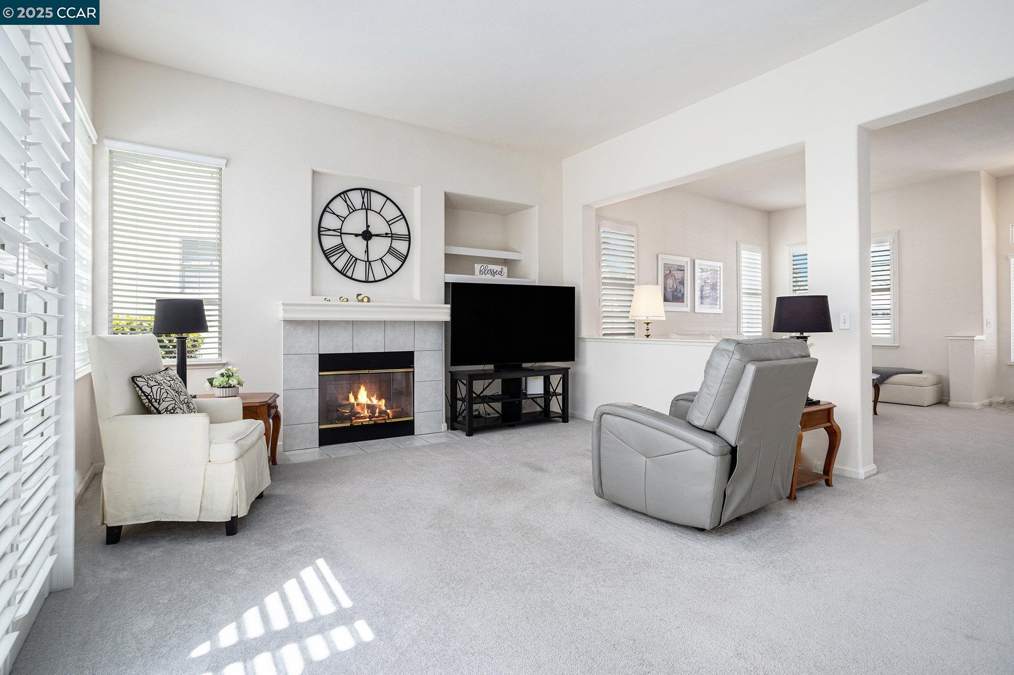Detail Gallery Image 6 of 24 For 124 Liberty Ln, Brentwood,  CA 94513 - 2 Beds | 2 Baths