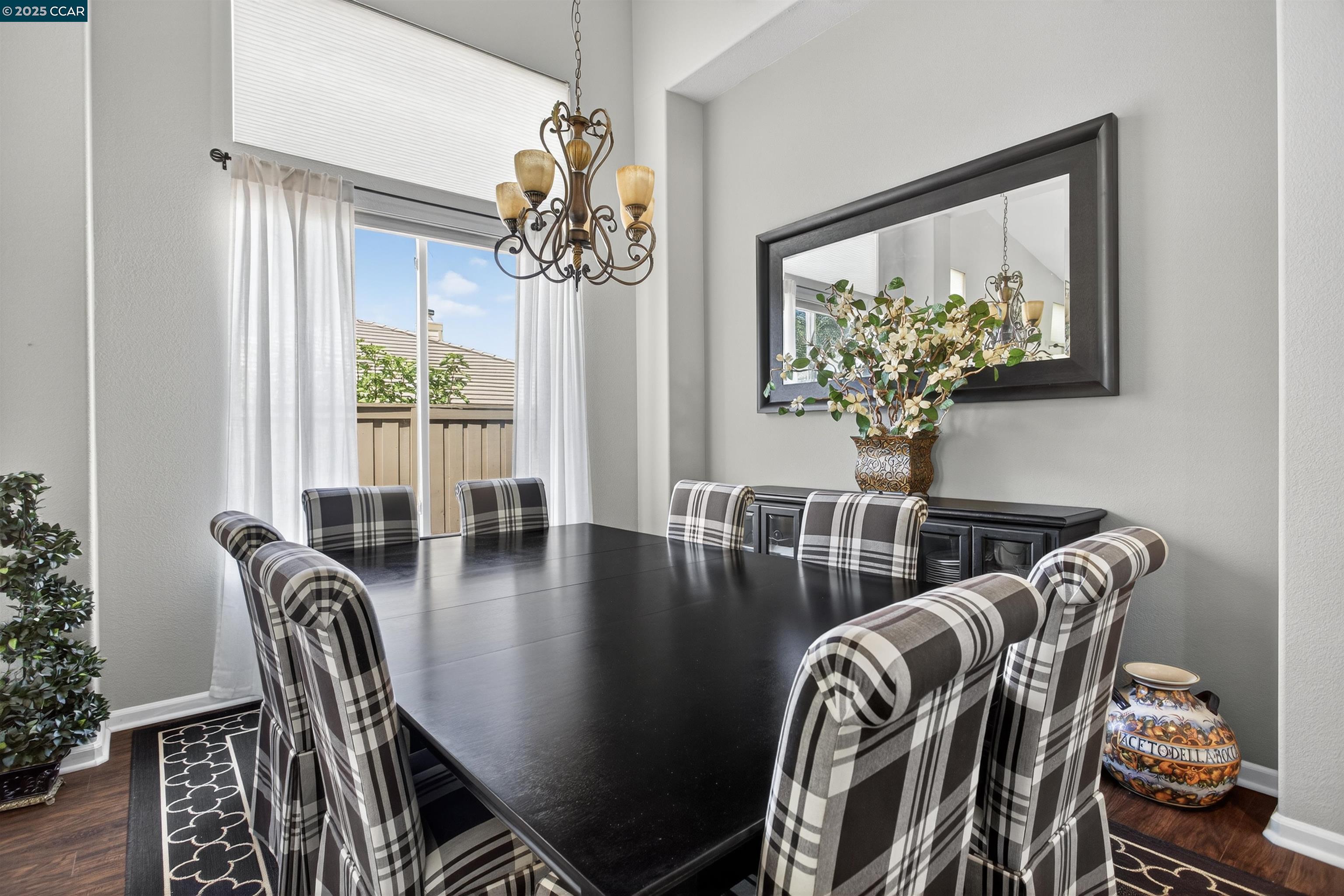 Detail Gallery Image 7 of 40 For 9003 Elk Dr, Clayton,  CA 94517 - 4 Beds | 3 Baths