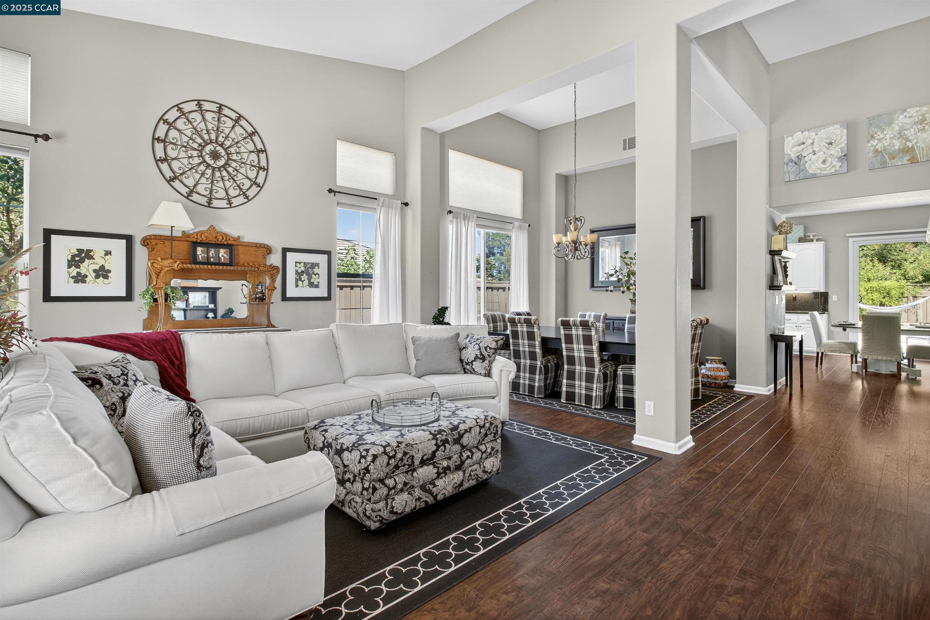 Detail Gallery Image 8 of 40 For 9003 Elk Dr, Clayton,  CA 94517 - 4 Beds | 3 Baths