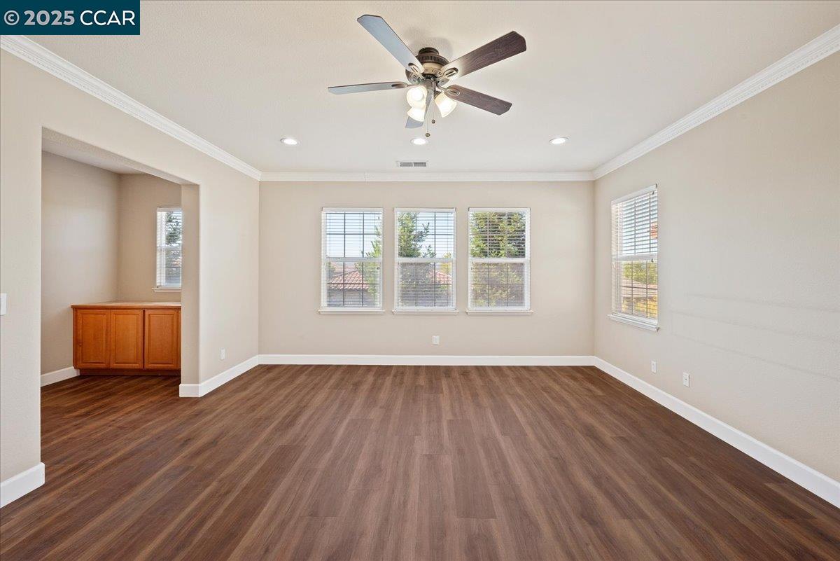 Detail Gallery Image 15 of 38 For 2901 Embleton Ln, San Ramon,  CA 94582 - 5 Beds | 3 Baths