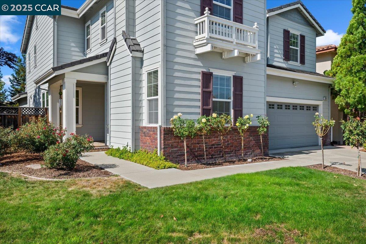 Detail Gallery Image 4 of 38 For 2901 Embleton Ln, San Ramon,  CA 94582 - 5 Beds | 3 Baths