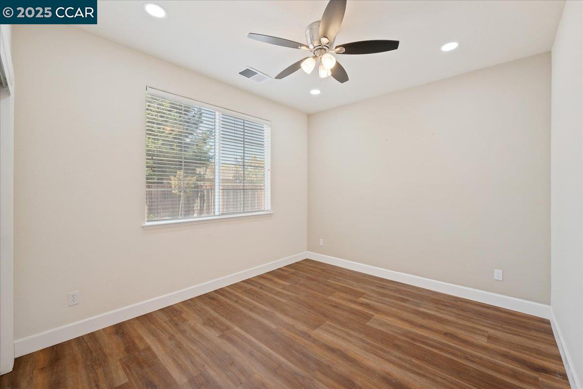 Detail Gallery Image 9 of 38 For 2901 Embleton Ln, San Ramon,  CA 94582 - 5 Beds | 3 Baths