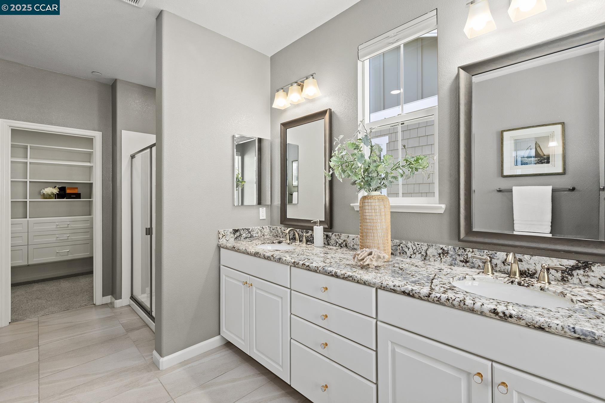 Detail Gallery Image 23 of 52 For 118 Wallace Cir, Moraga,  CA 94556 - 5 Beds | 3/1 Baths