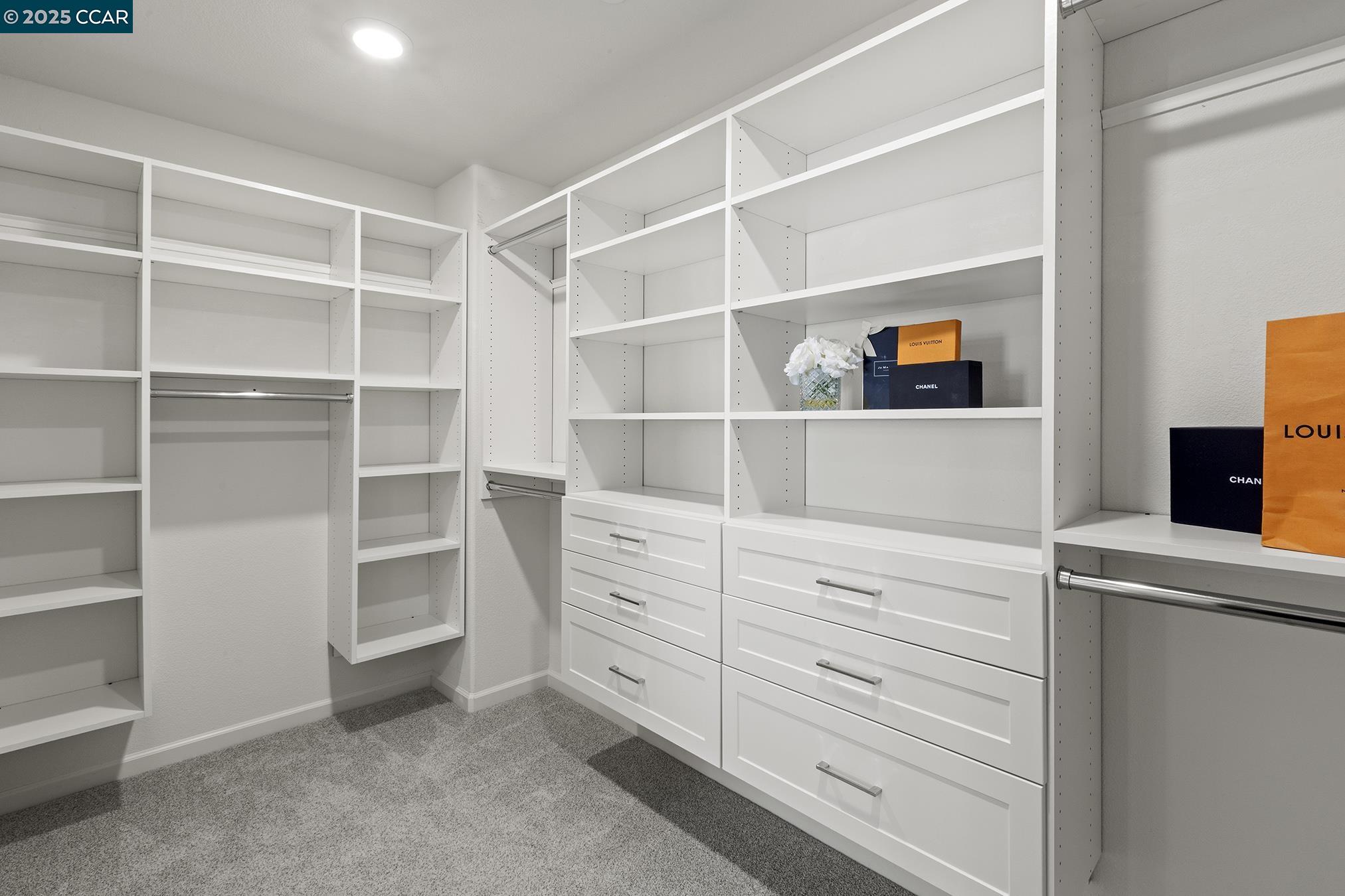Detail Gallery Image 24 of 52 For 118 Wallace Cir, Moraga,  CA 94556 - 5 Beds | 3/1 Baths