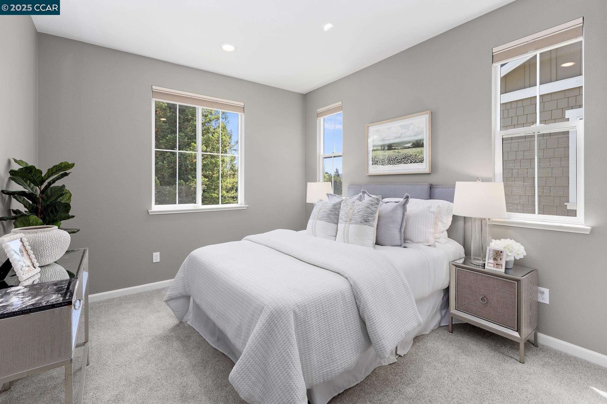 Detail Gallery Image 25 of 52 For 118 Wallace Cir, Moraga,  CA 94556 - 5 Beds | 3/1 Baths