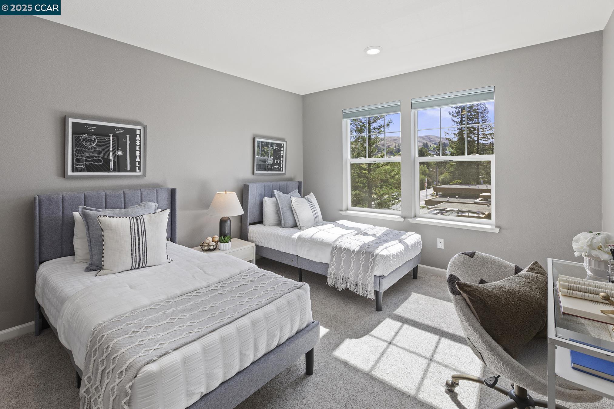 Detail Gallery Image 31 of 52 For 118 Wallace Cir, Moraga,  CA 94556 - 5 Beds | 3/1 Baths