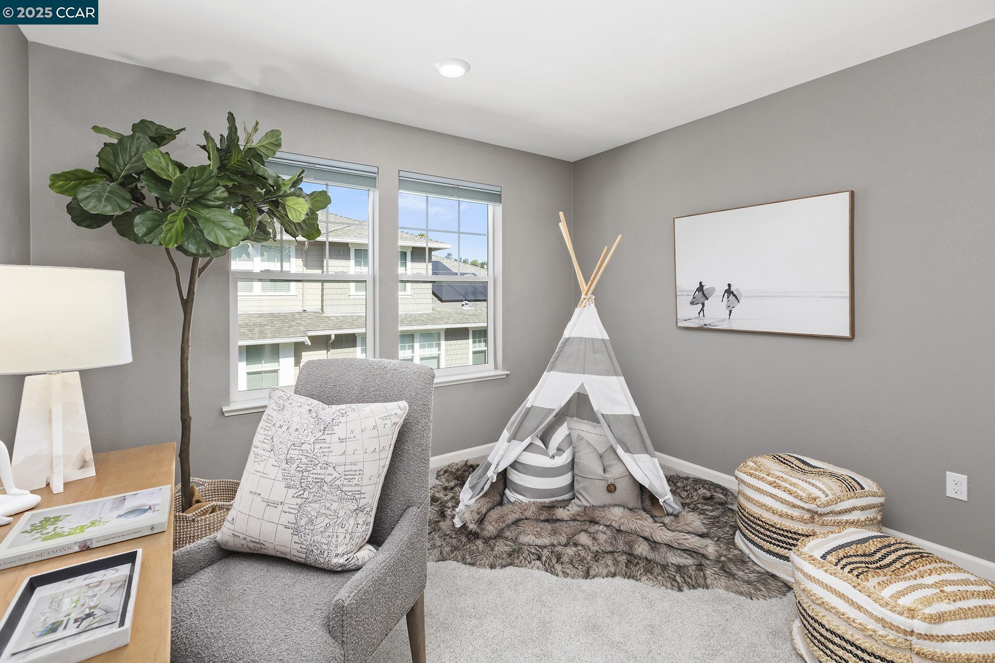 Detail Gallery Image 34 of 52 For 118 Wallace Cir, Moraga,  CA 94556 - 5 Beds | 3/1 Baths