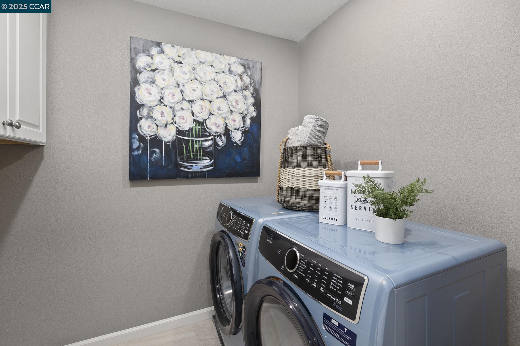 Detail Gallery Image 37 of 52 For 118 Wallace Cir, Moraga,  CA 94556 - 5 Beds | 3/1 Baths