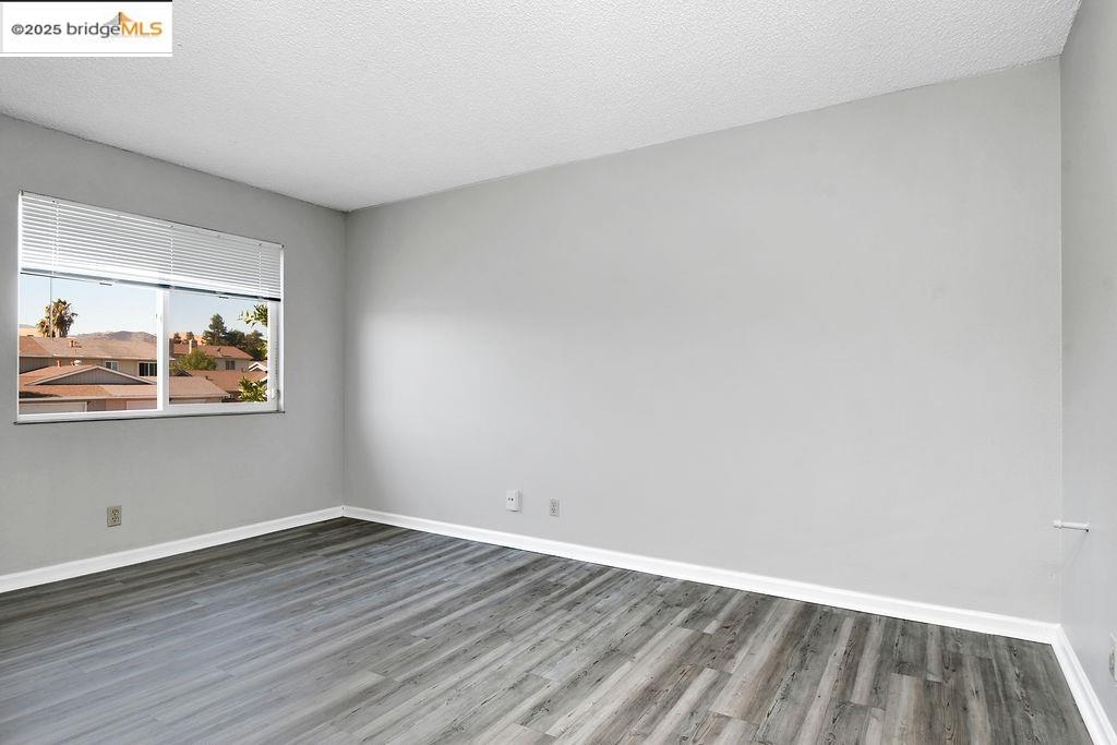 Detail Gallery Image 16 of 25 For 1714 Magnolia Way, Antioch,  CA 94509 - 4 Beds | 2/1 Baths