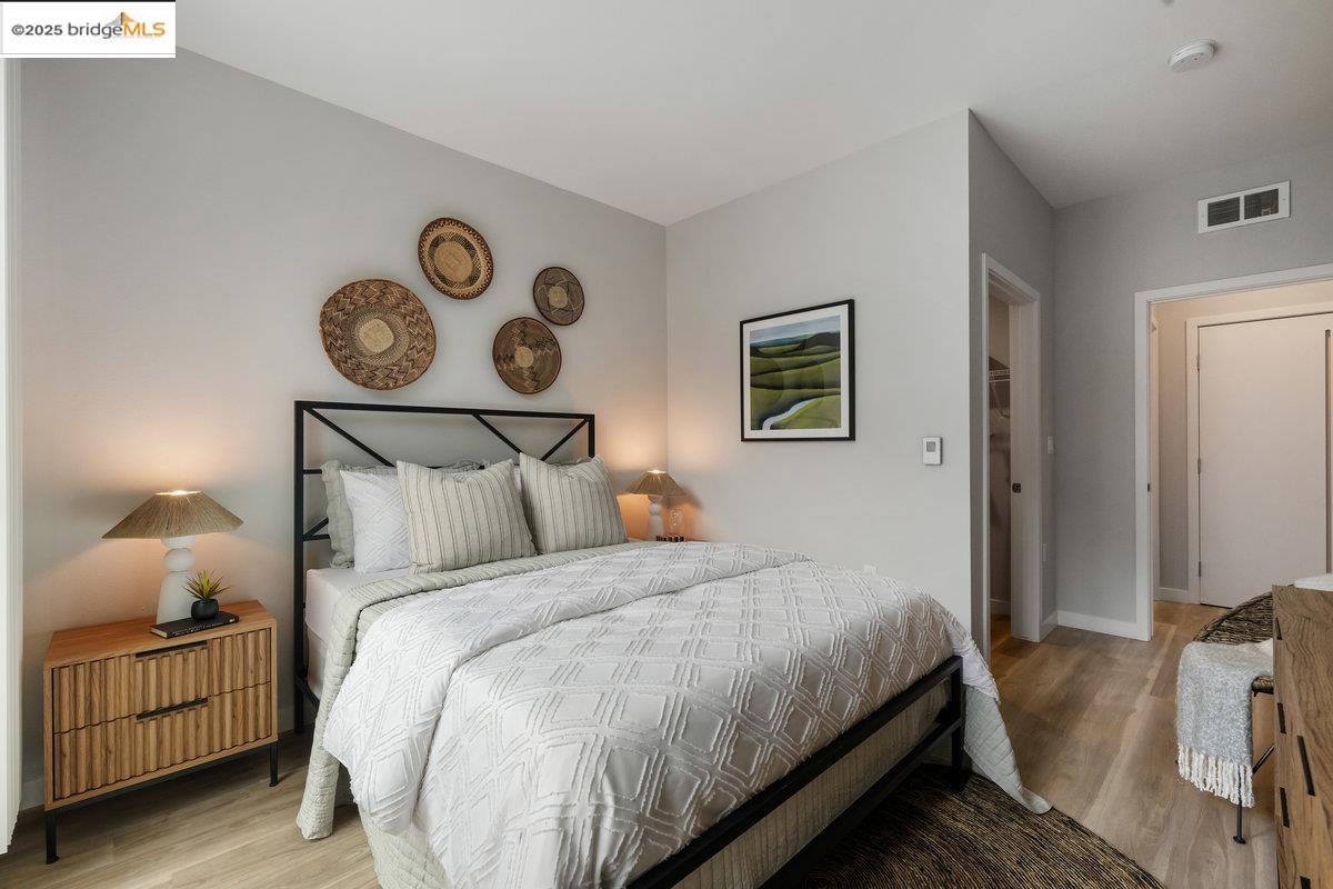 Detail Gallery Image 15 of 42 For 260 Brooklyn Basin Way #409,  Oakland,  CA 94606 - 1 Beds | 1 Baths