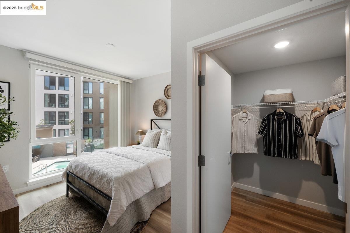 Detail Gallery Image 16 of 42 For 260 Brooklyn Basin Way #409,  Oakland,  CA 94606 - 1 Beds | 1 Baths