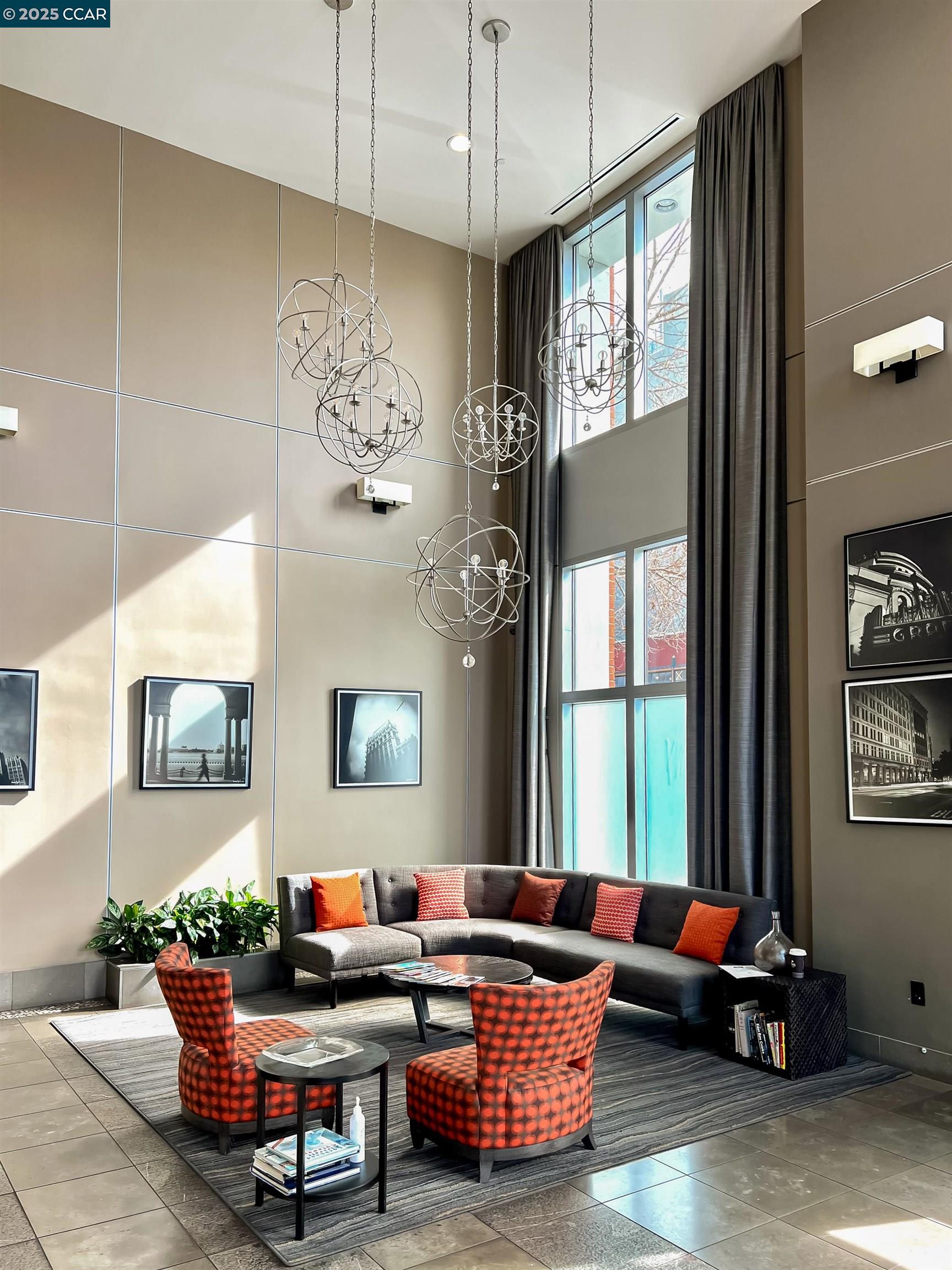 Detail Gallery Image 21 of 26 For 438 W Grand Ave #528,  Oakland,  CA 94612 - 2 Beds | 2 Baths